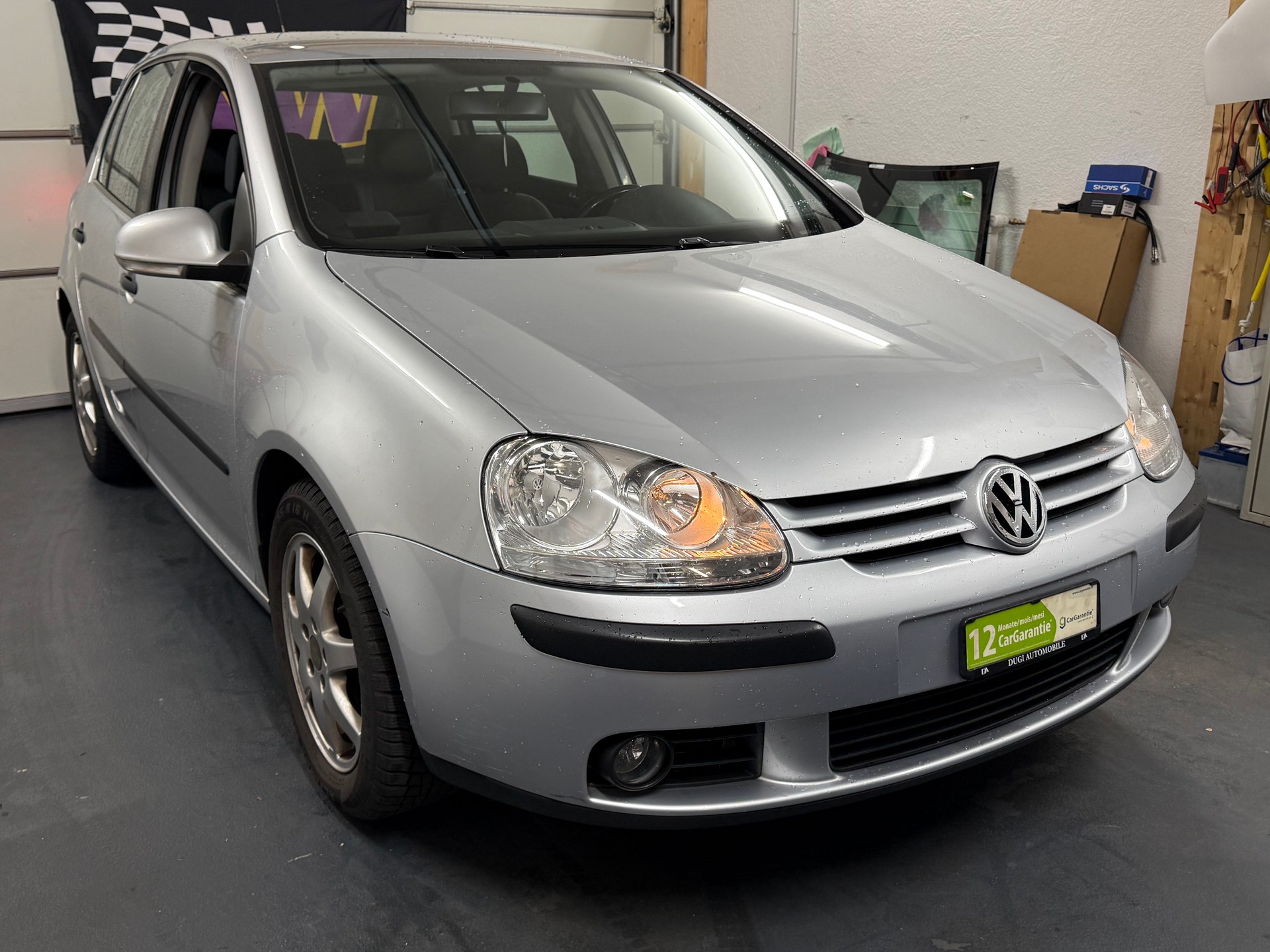 VW Golf 1.6 FSI Comfortline-image-1