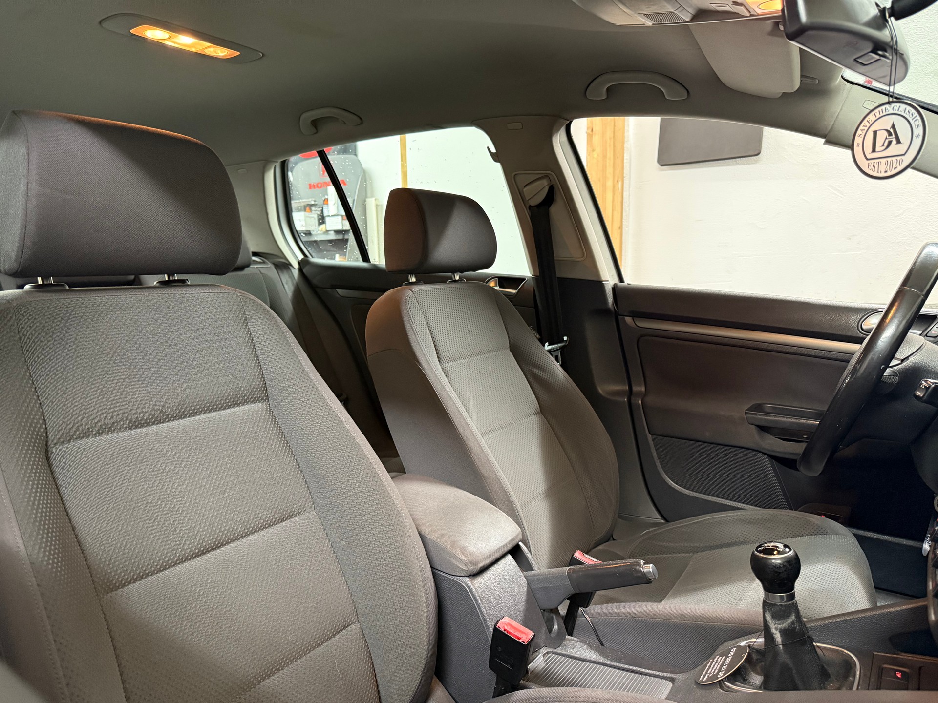 VW Golf 1.6 FSI Comfortline-image-6