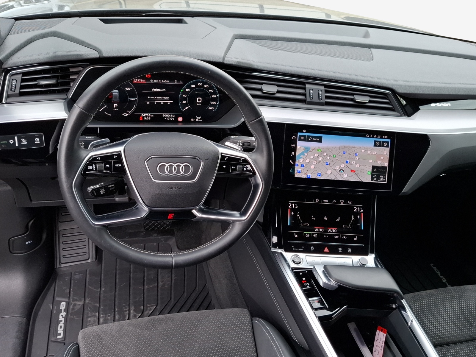 AUDI e-tron 50 Advanced Attraction quattro-image-9