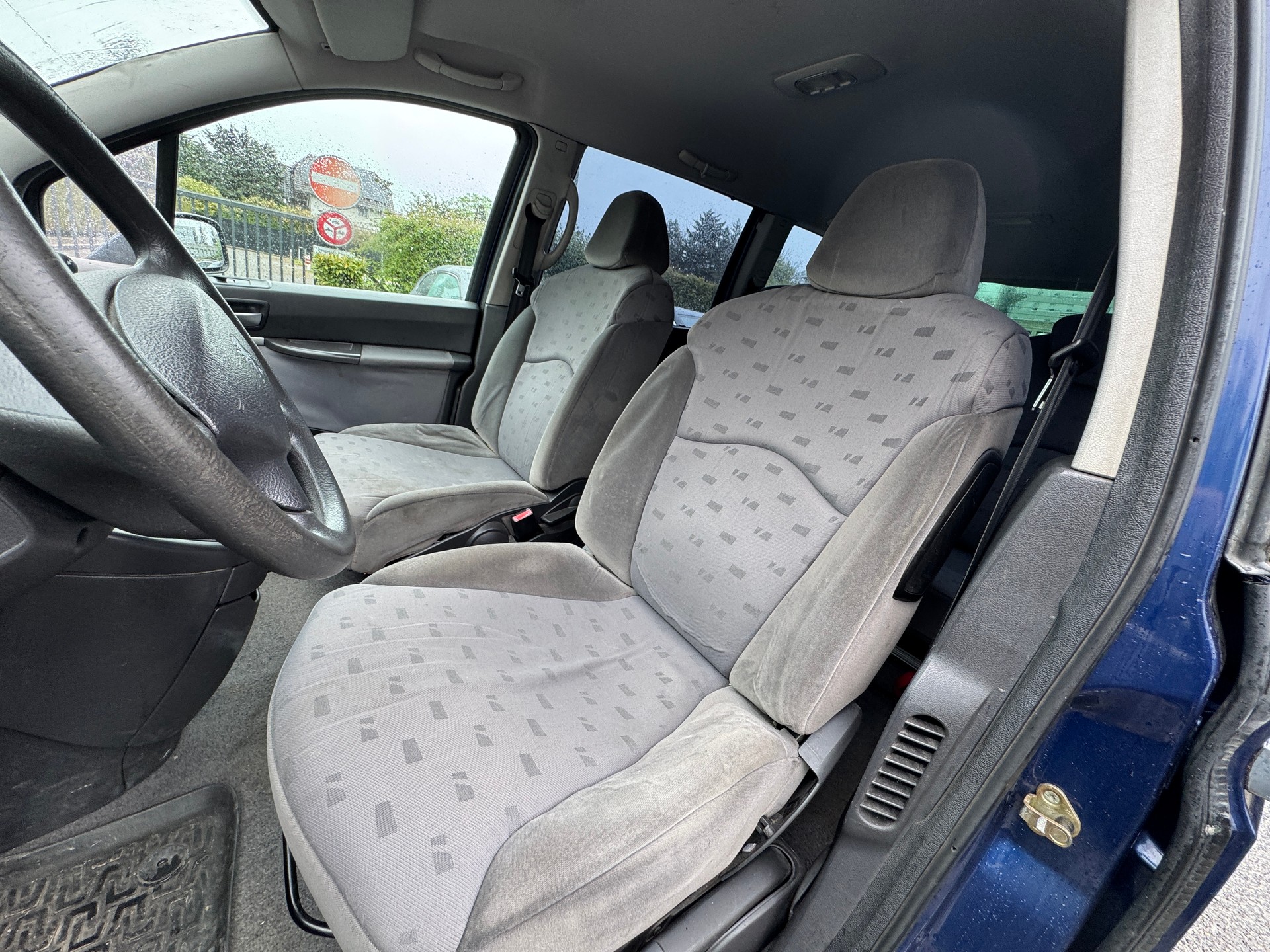 PEUGEOT 807-image-6