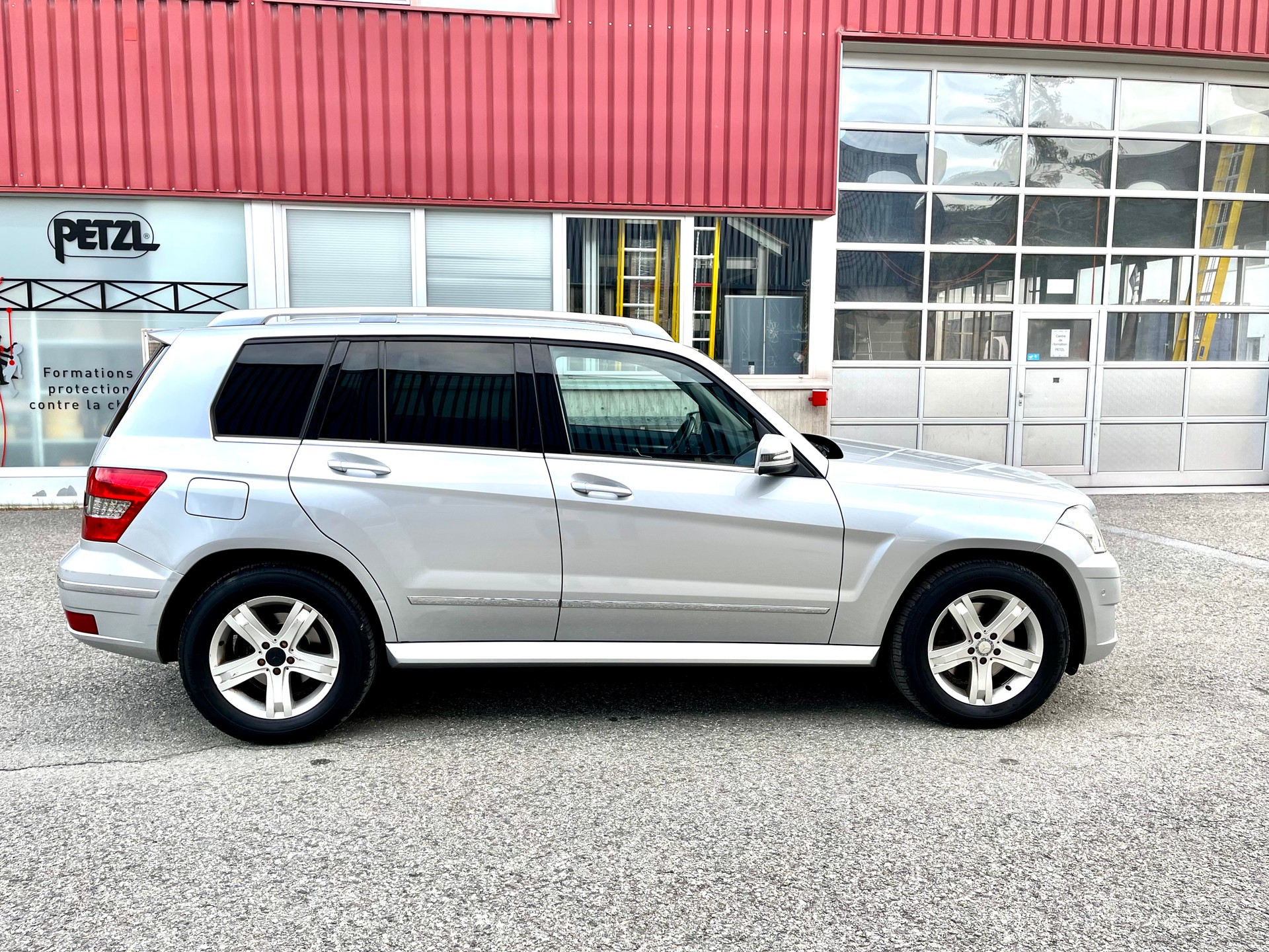 MERCEDES-BENZ GLK 350 CDI (320 CDI) 4Matic 7G-Tronic-image-9