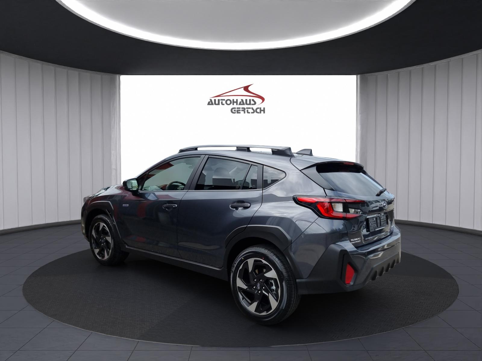 SUBARU Crosstrek 2.0i e-Boxer Swiss Plus-image-5