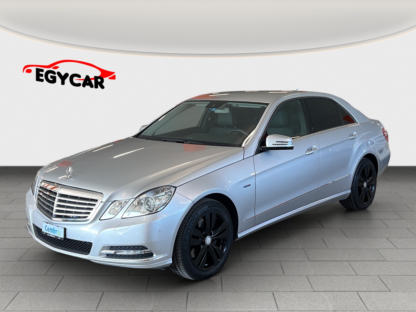 MERCEDES-BENZ E 350 CGI BlueEfficiency Elégance 4Matic 7G-Tronic-image-2