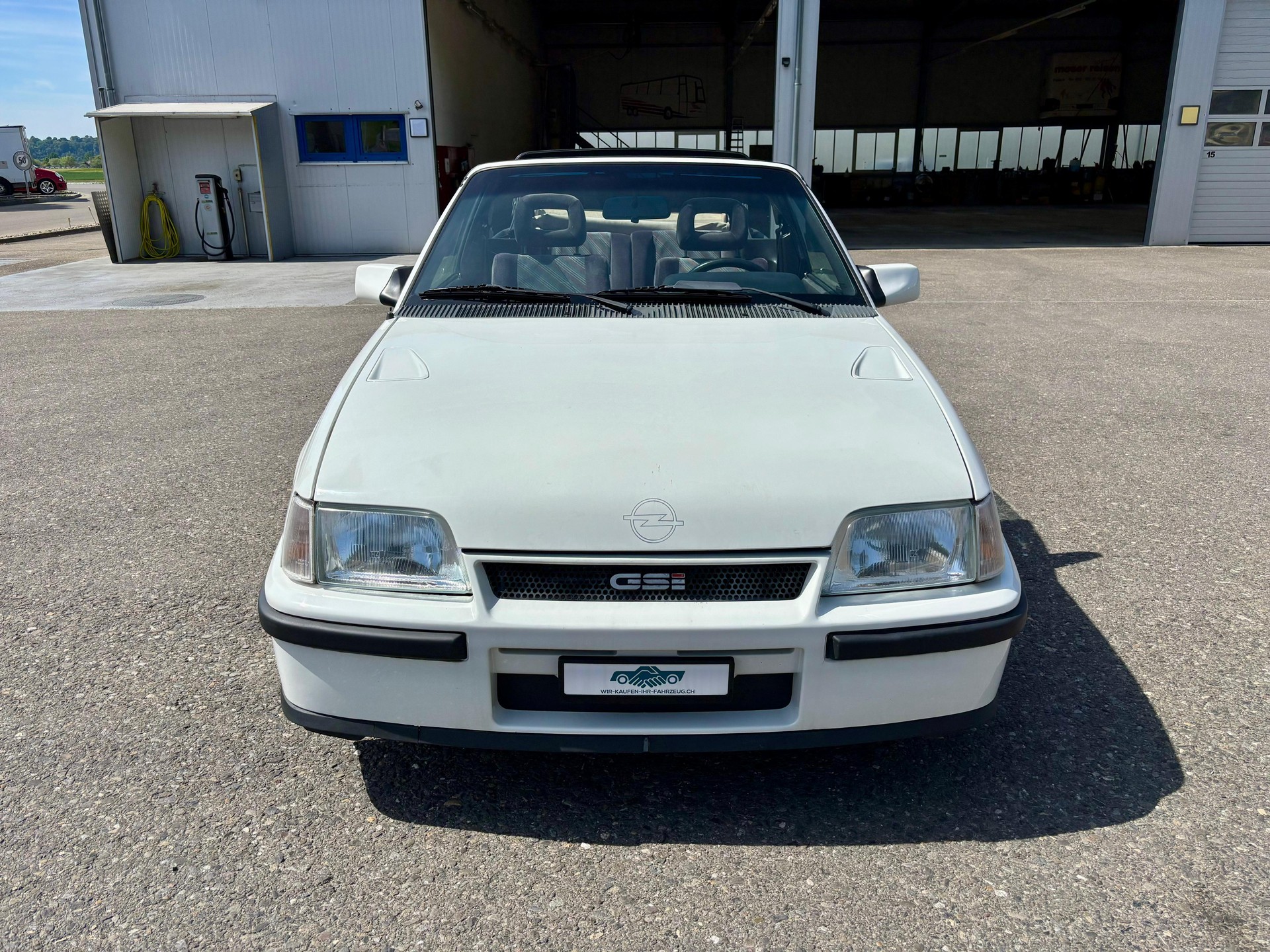OPEL Kadett Cabriolet 2.0i GSi-image-1
