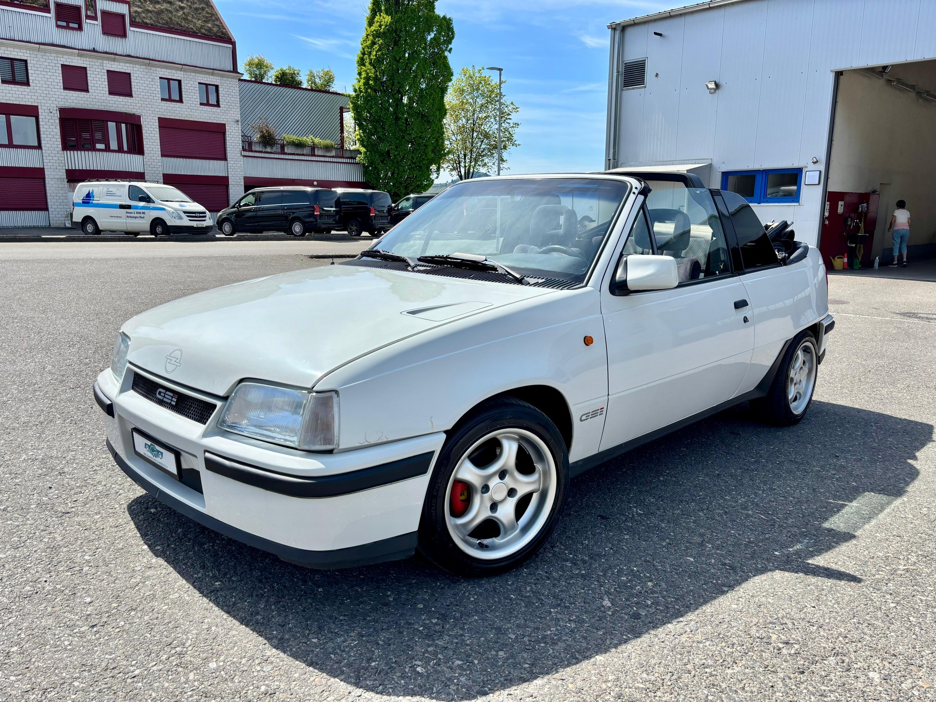 OPEL Kadett Cabriolet 2.0i GSi-image-0
