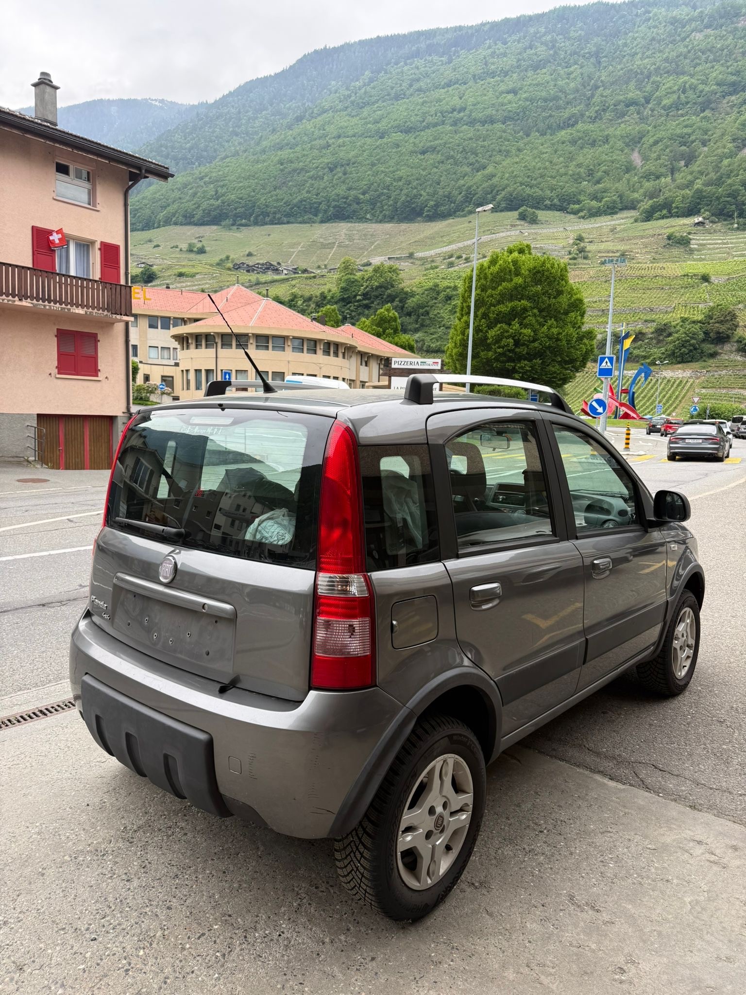FIAT Panda 1.3 16V JTD Climbing 4x4-image-3