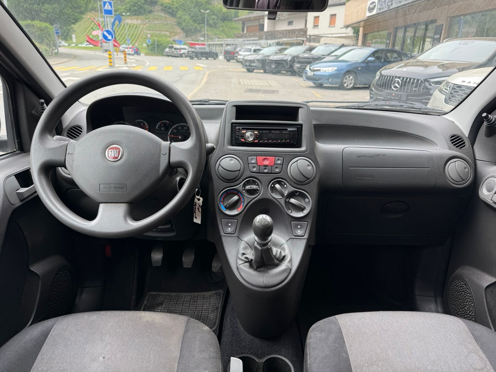 FIAT Panda 1.3 16V JTD Climbing 4x4-image-6