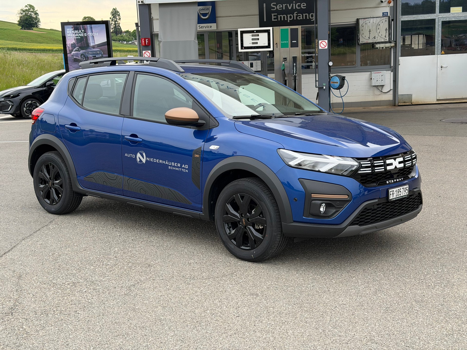DACIA Sandero Stepway TCe 110 Extreme-image-2