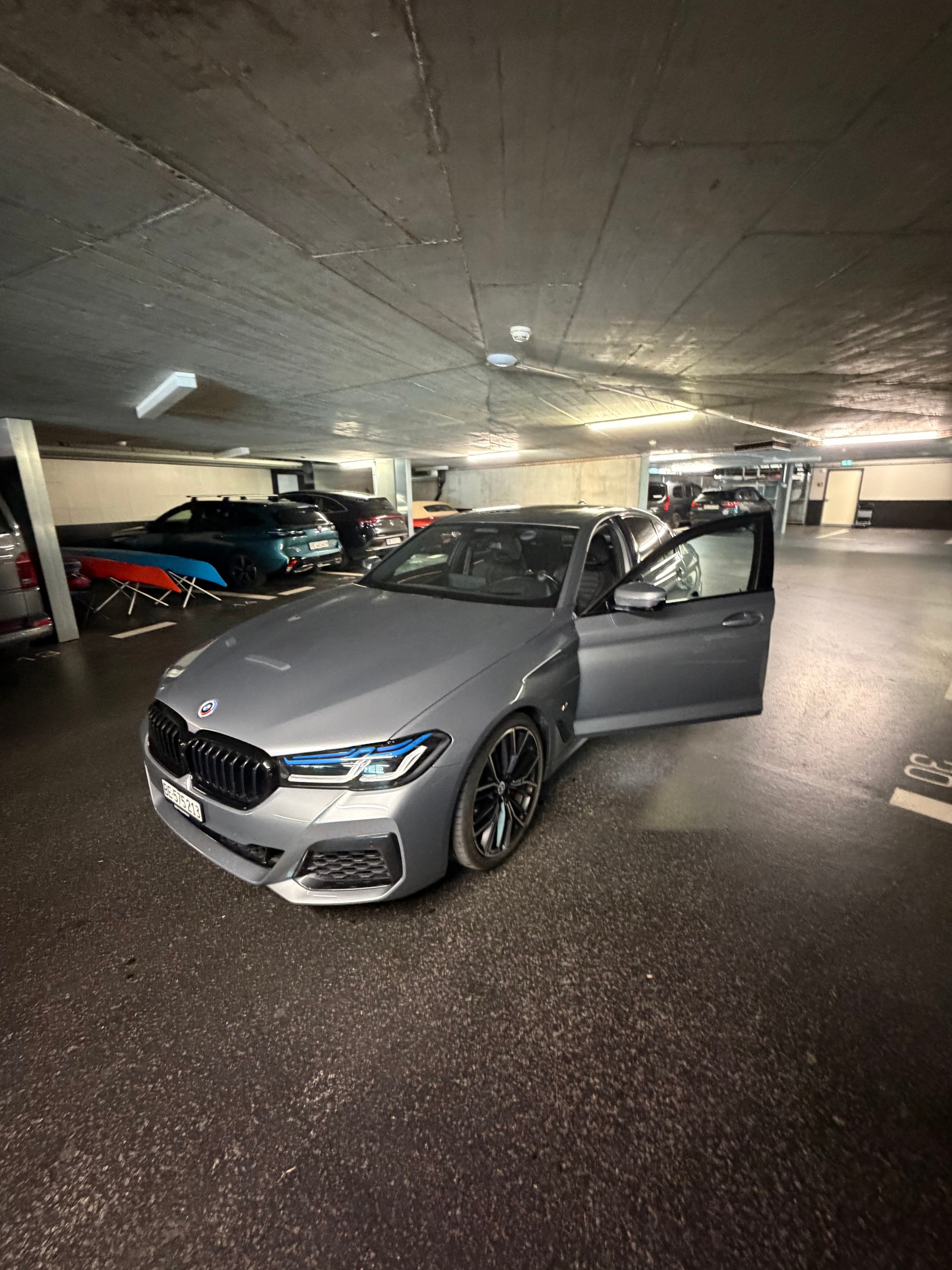 BMW M550i xDrive SAG-image-0
