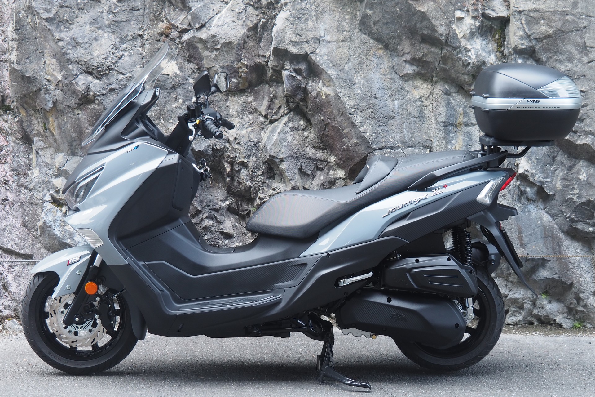 SYM Joymax-Z 300-showroom-element-3