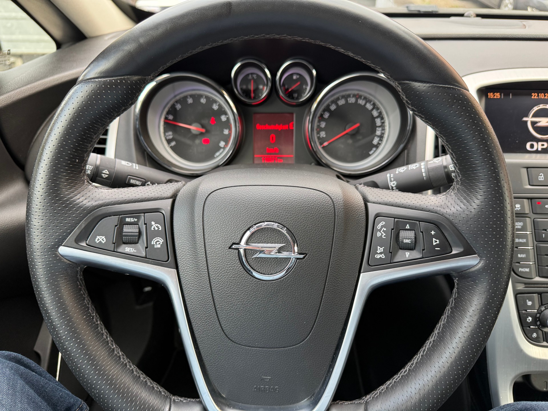 OPEL Astra GTC 1.4i 16V Turbo Sport Automat-image-13
