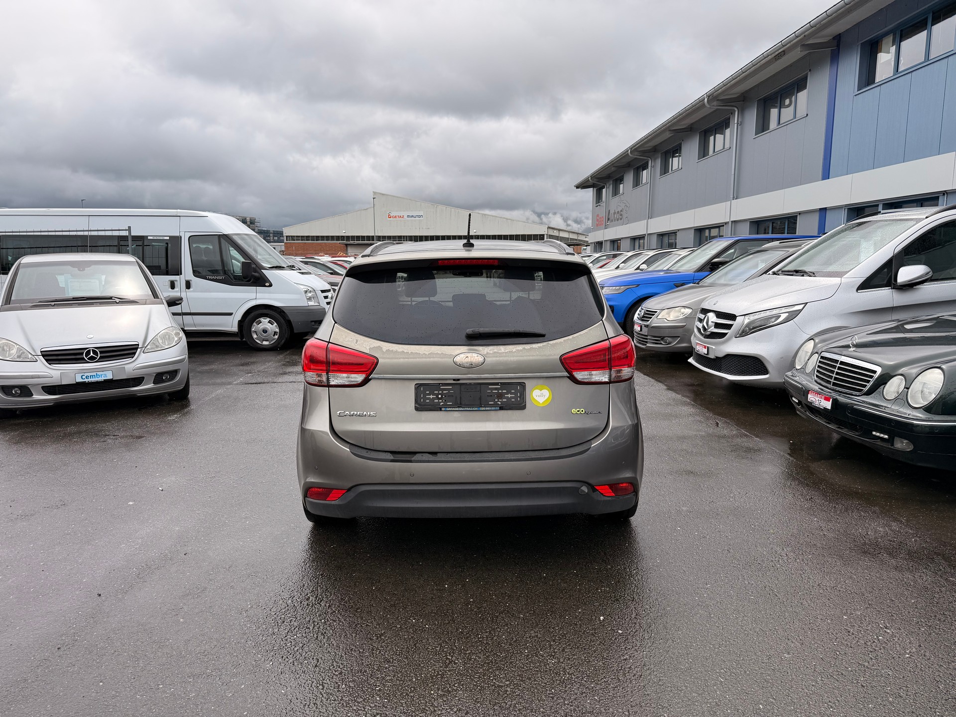 KIA Carens 1.7 CRDi Trend-image-4