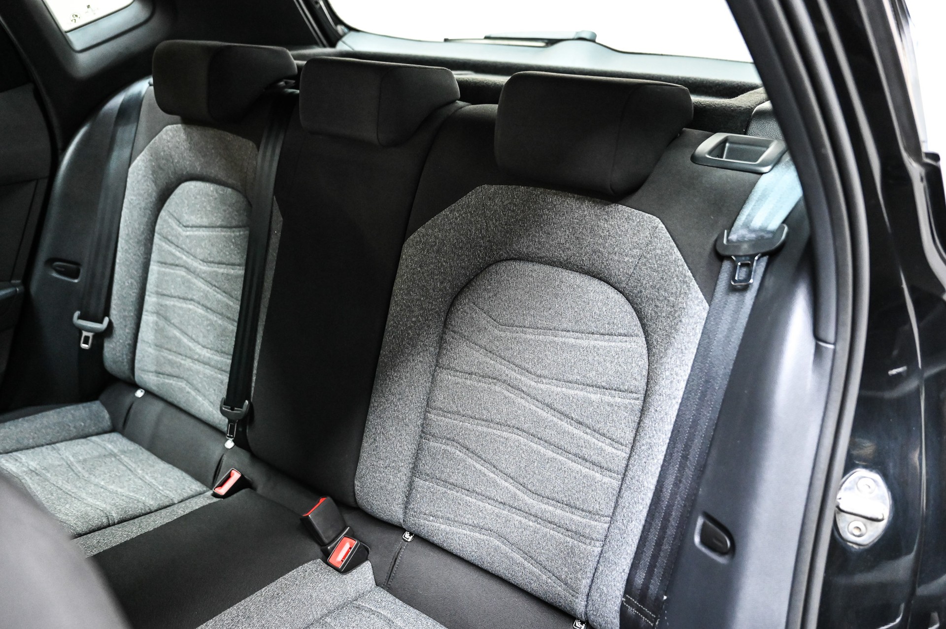 SEAT Arona 1.0 TSI 110 Style DSG-image-21