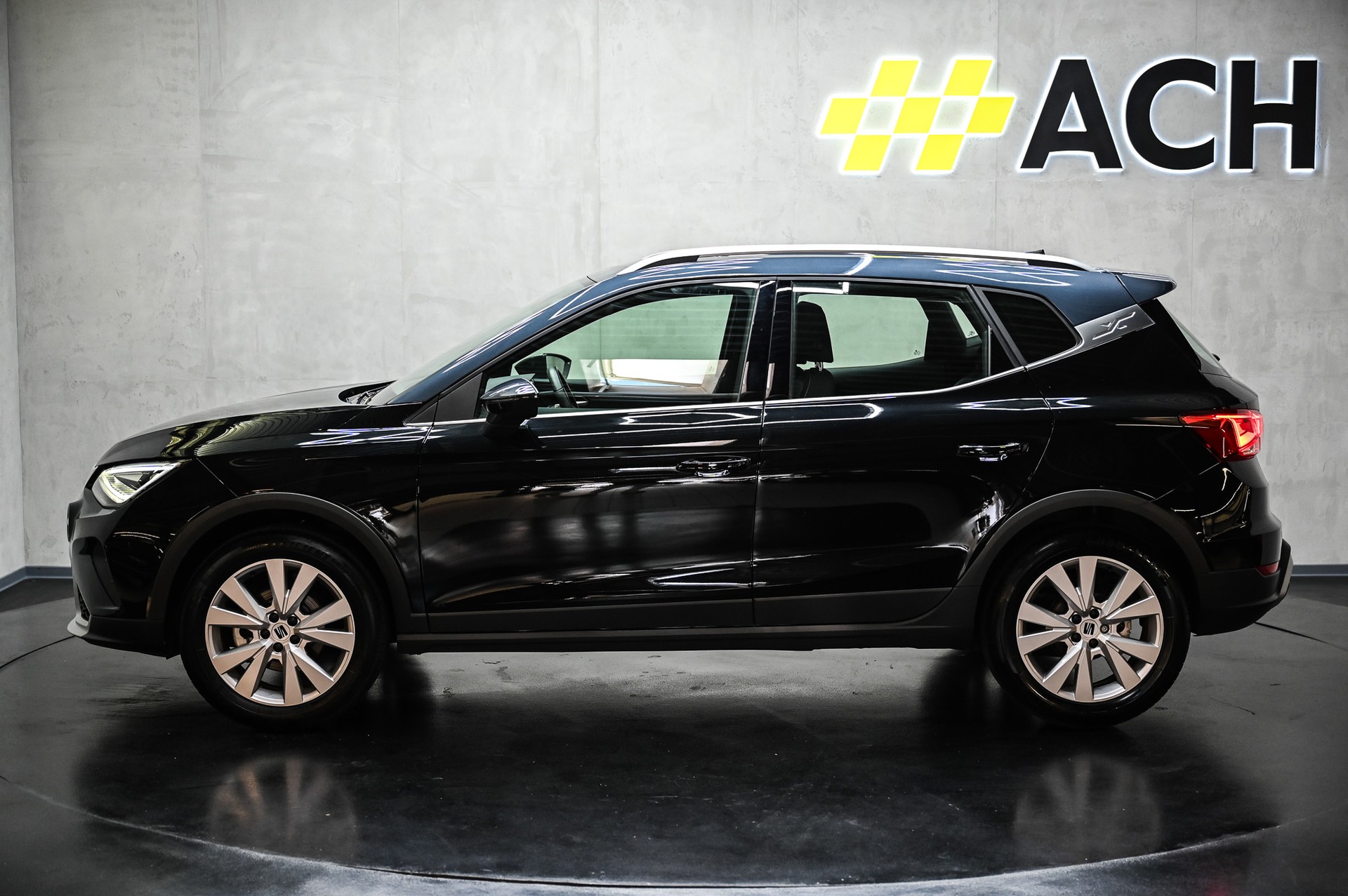 SEAT Arona 1.0 TSI 110 Style DSG-image-4