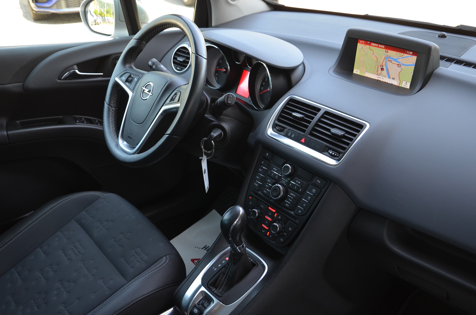 OPEL Meriva 1.4 Turbo Cosmo Automatic*Frisch ab MFK,1 Jahr oder 20'000km Garantie*-image-12
