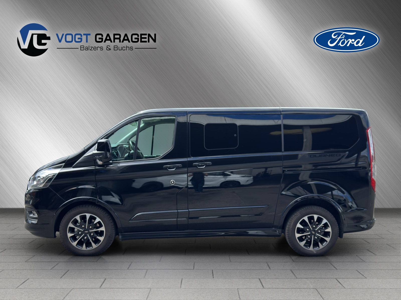 FORD Tourneo Custom Bus 320 L1 2.0 TDCi 185 Sport-showroom-element-2
