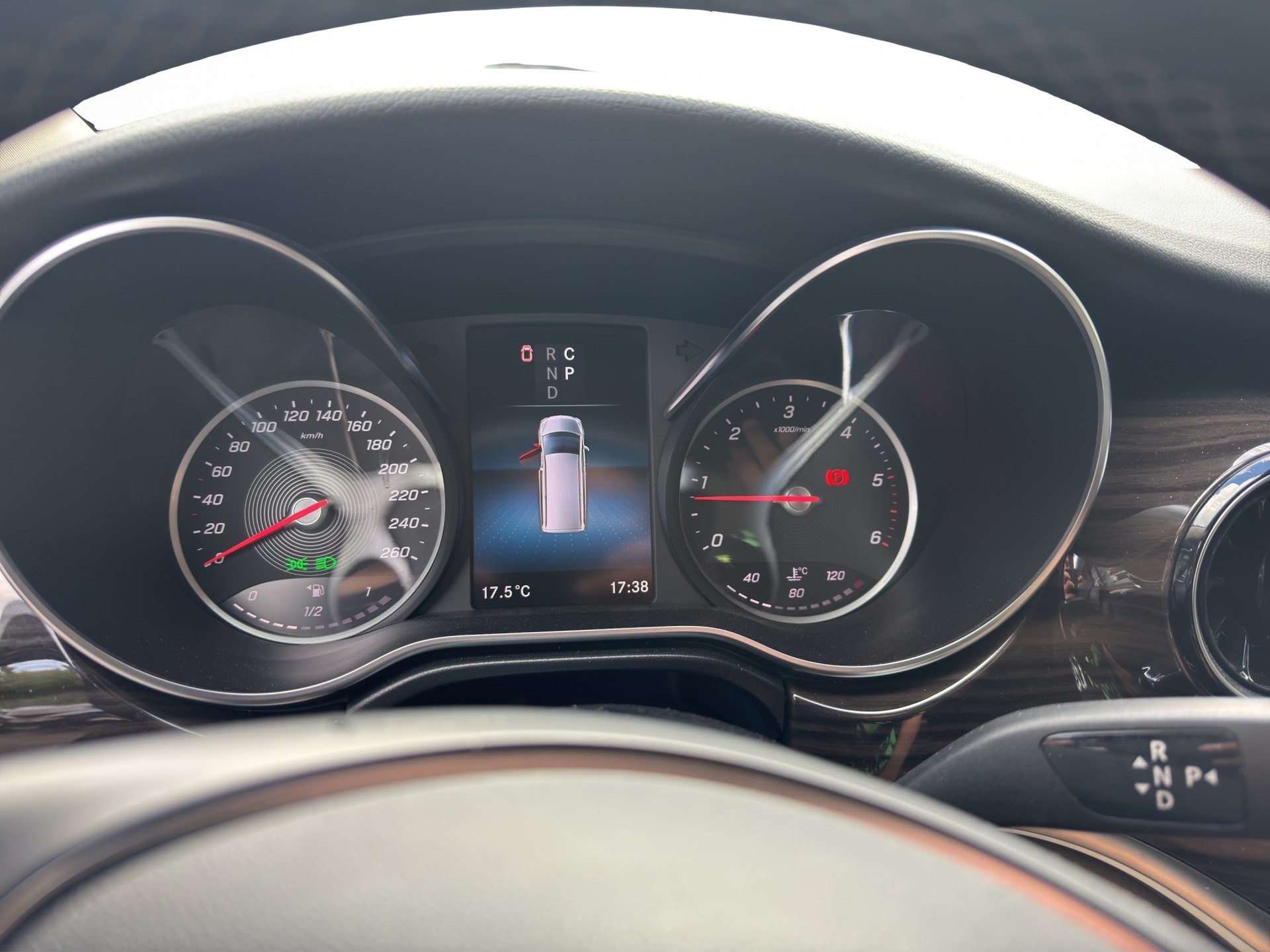 MERCEDES-BENZ Marco Polo 300 d 4M Automat-image-9