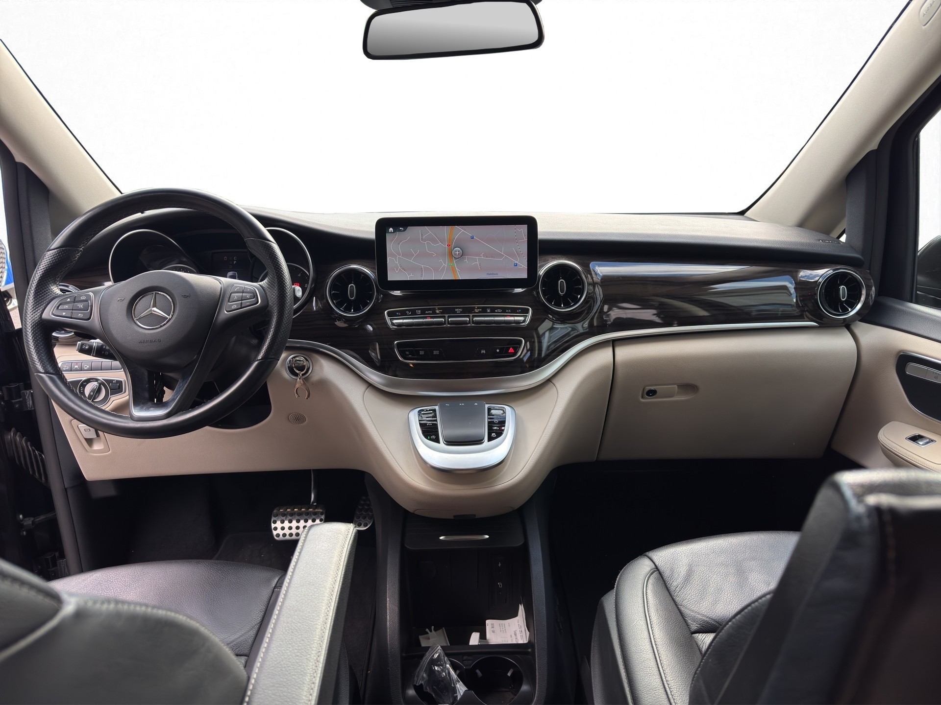 MERCEDES-BENZ Marco Polo 300 d 4M Automat-image-12