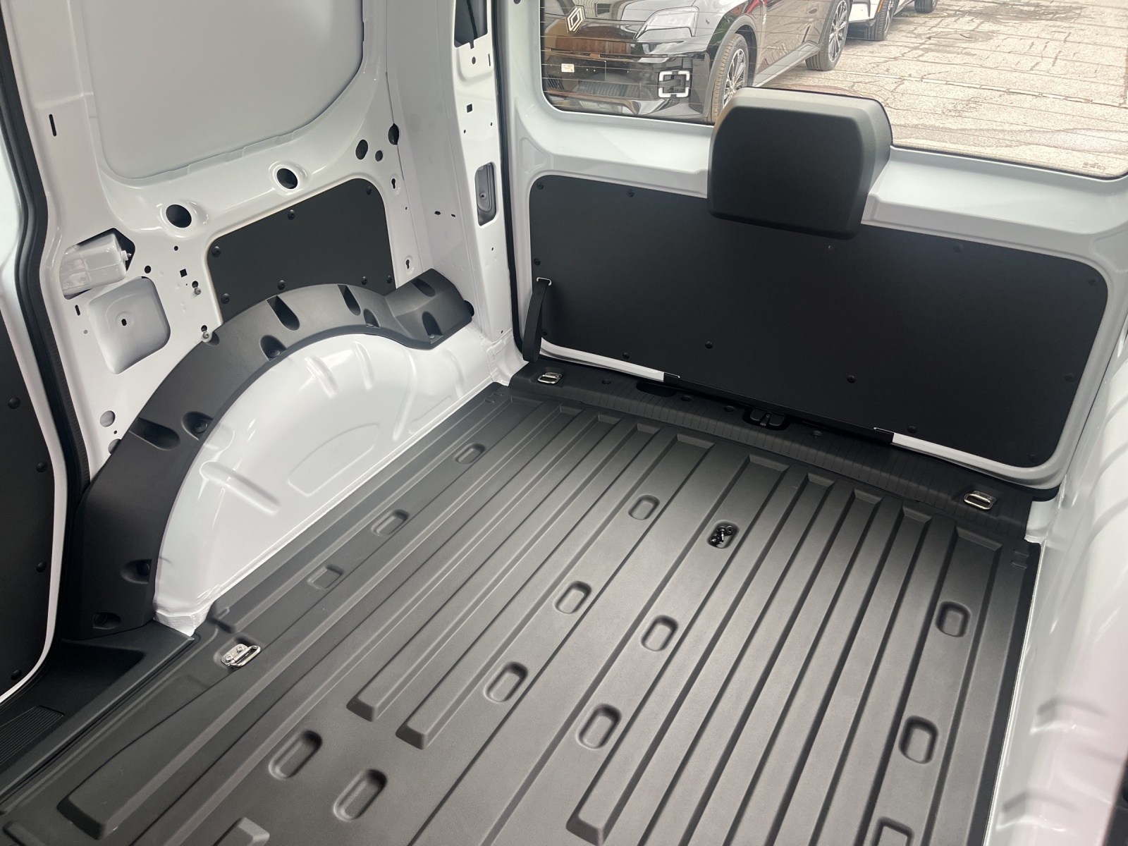 FORD Transit Connect Kasten 2.0 EcoBlue Limited AWD-image-7