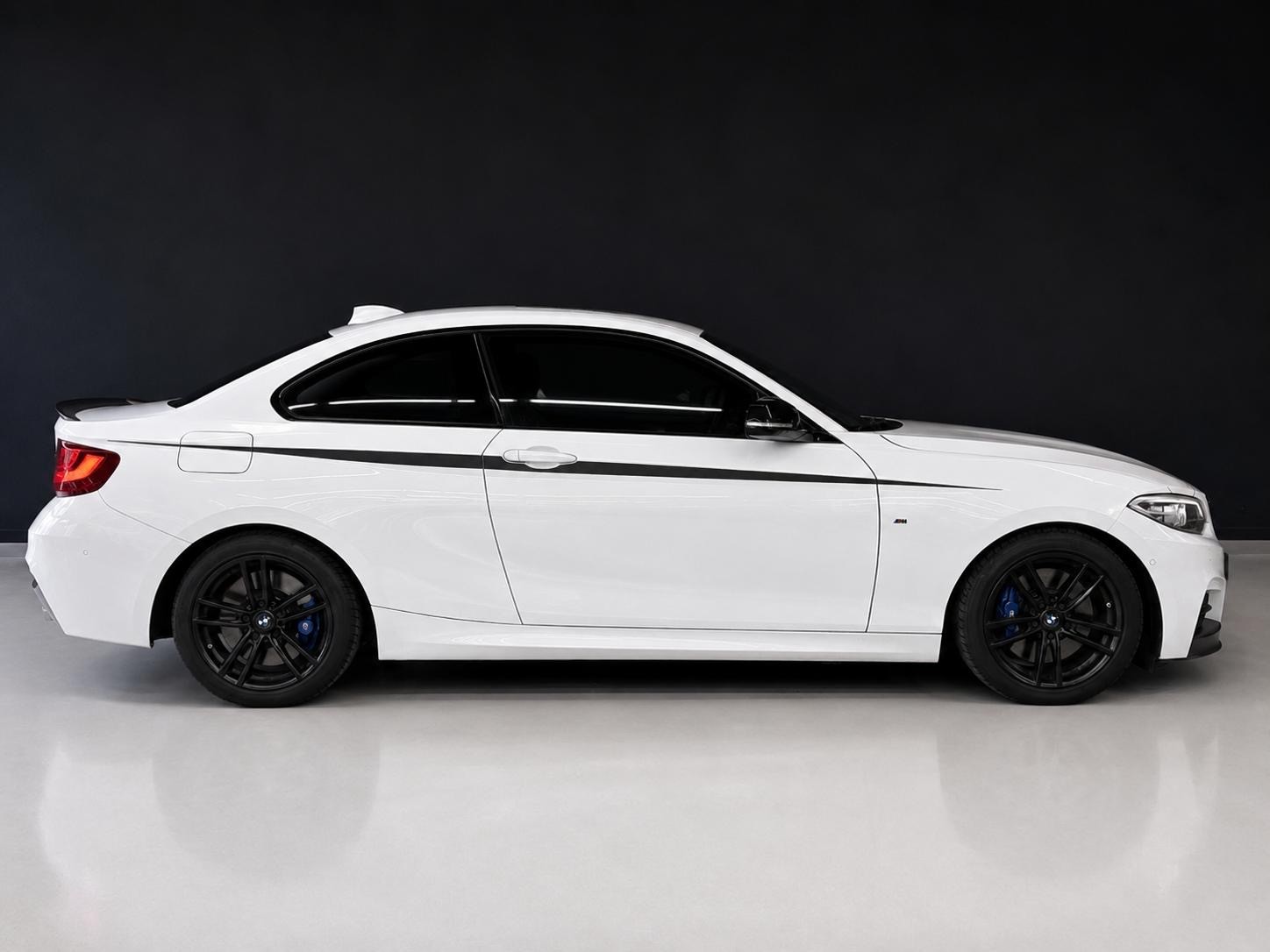 BMW M235i Steptronic-image-9