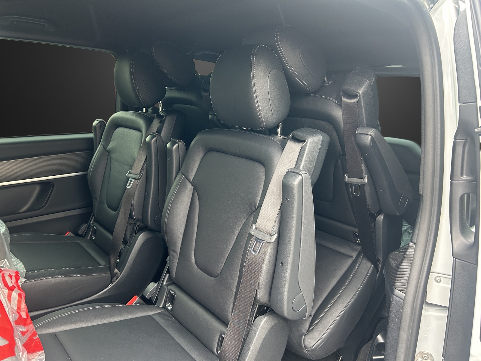 MERCEDES-BENZ V 300 d lang Avantgarde 4Matic 9G-Tronic-image-3