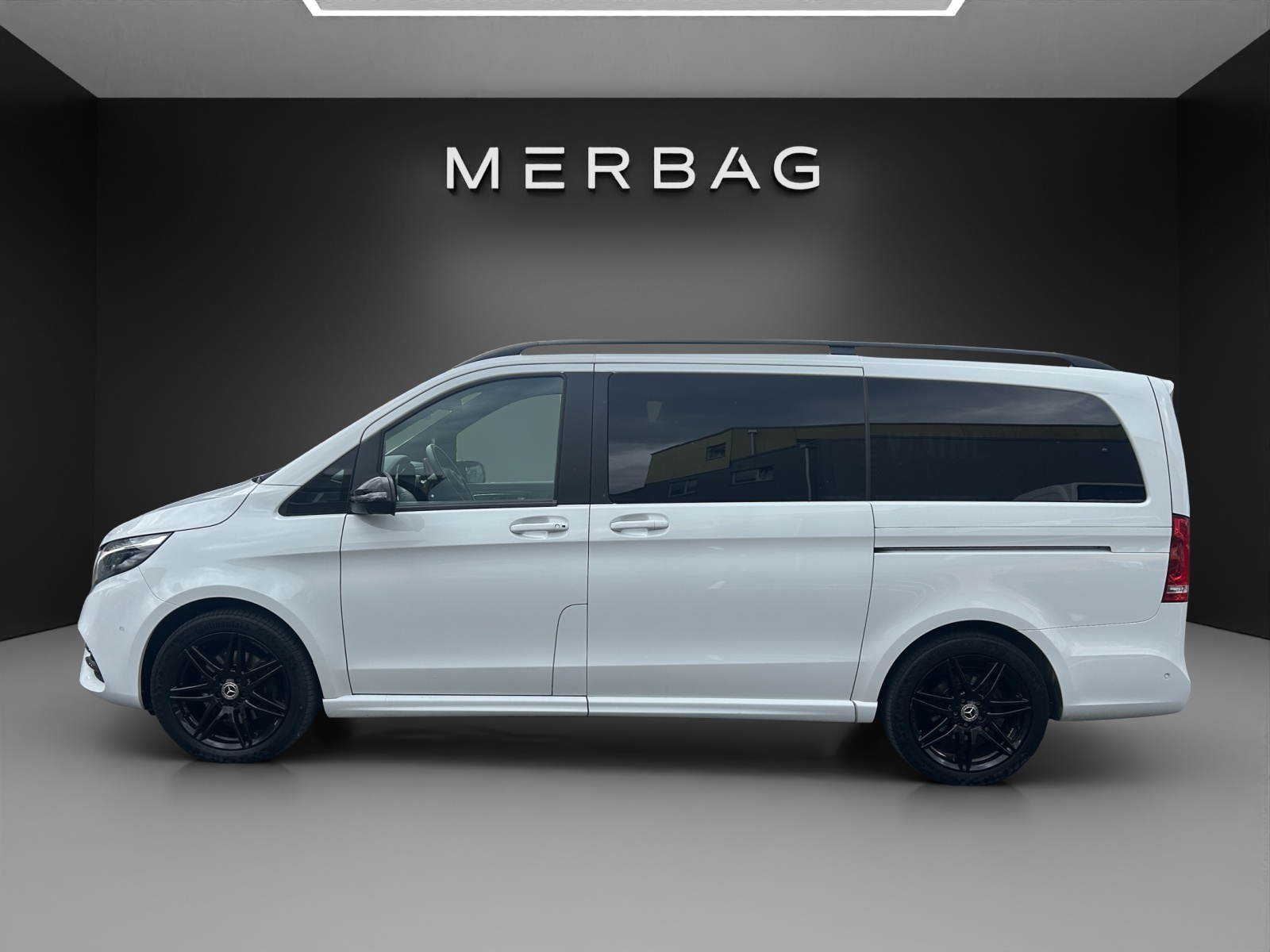 MERCEDES-BENZ V 300 d lang Avantgarde 4Matic 9G-Tronic-image-1