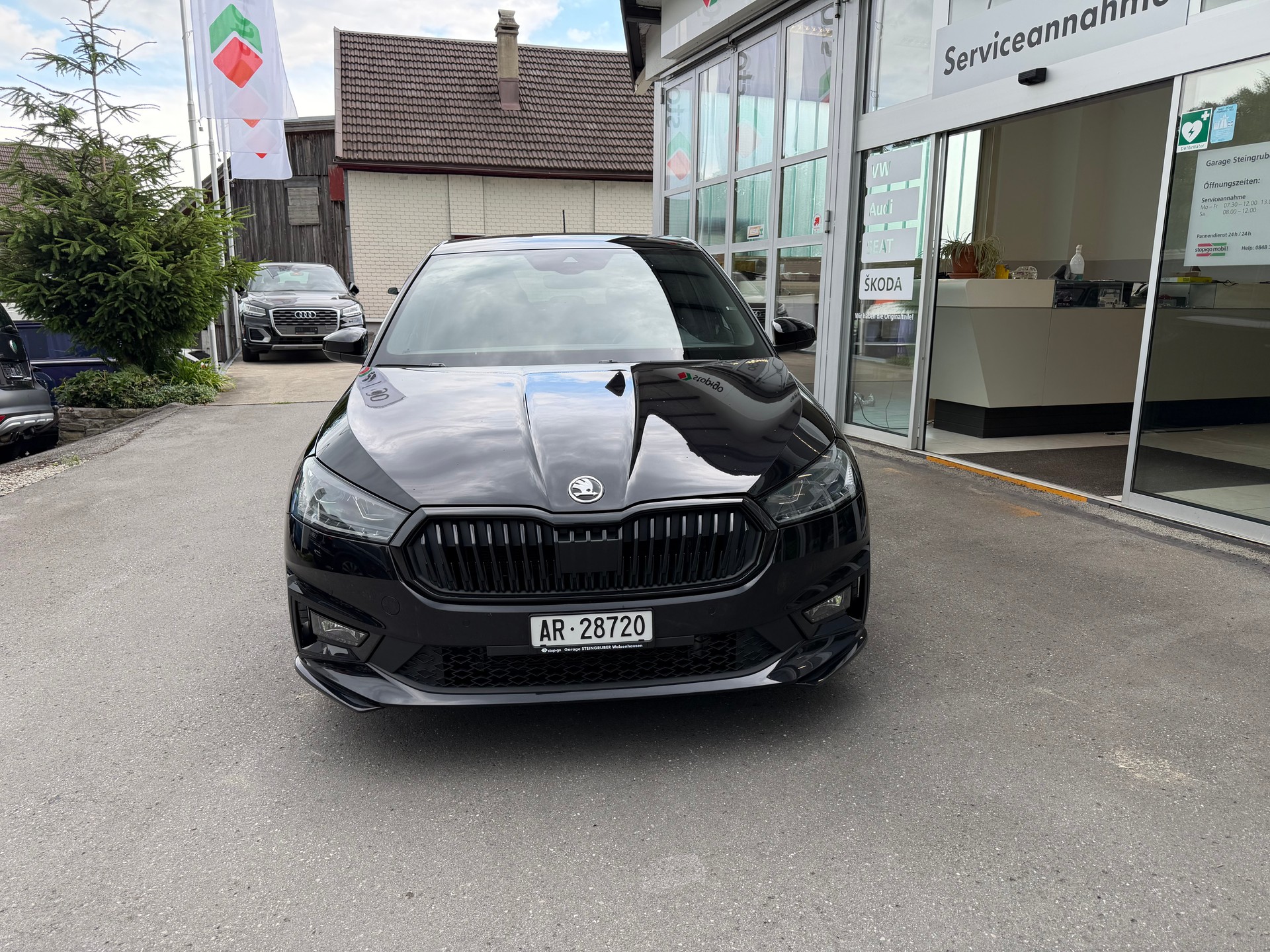 SKODA Fabia 1.5 TSI Monte Carlo DSG-image-1