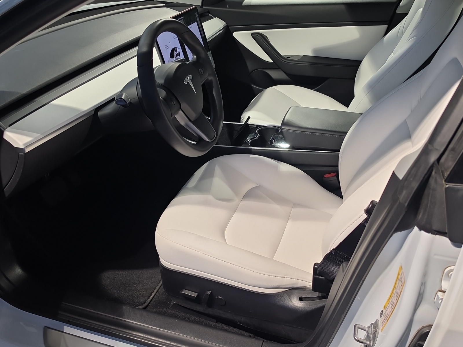 TESLA Model 3 Long Range Dual Motor AWD-image-6