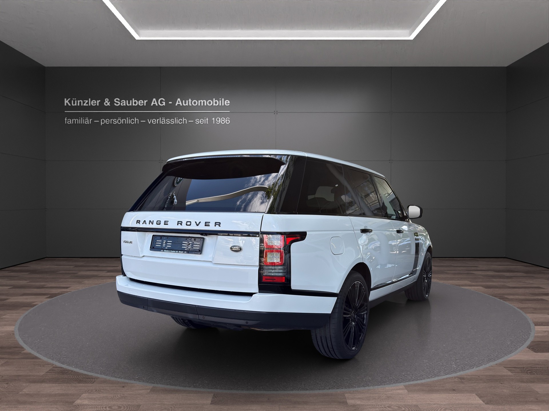 LAND ROVER Range Rover 3.0 TDV6 Vogue Automatic-image-18