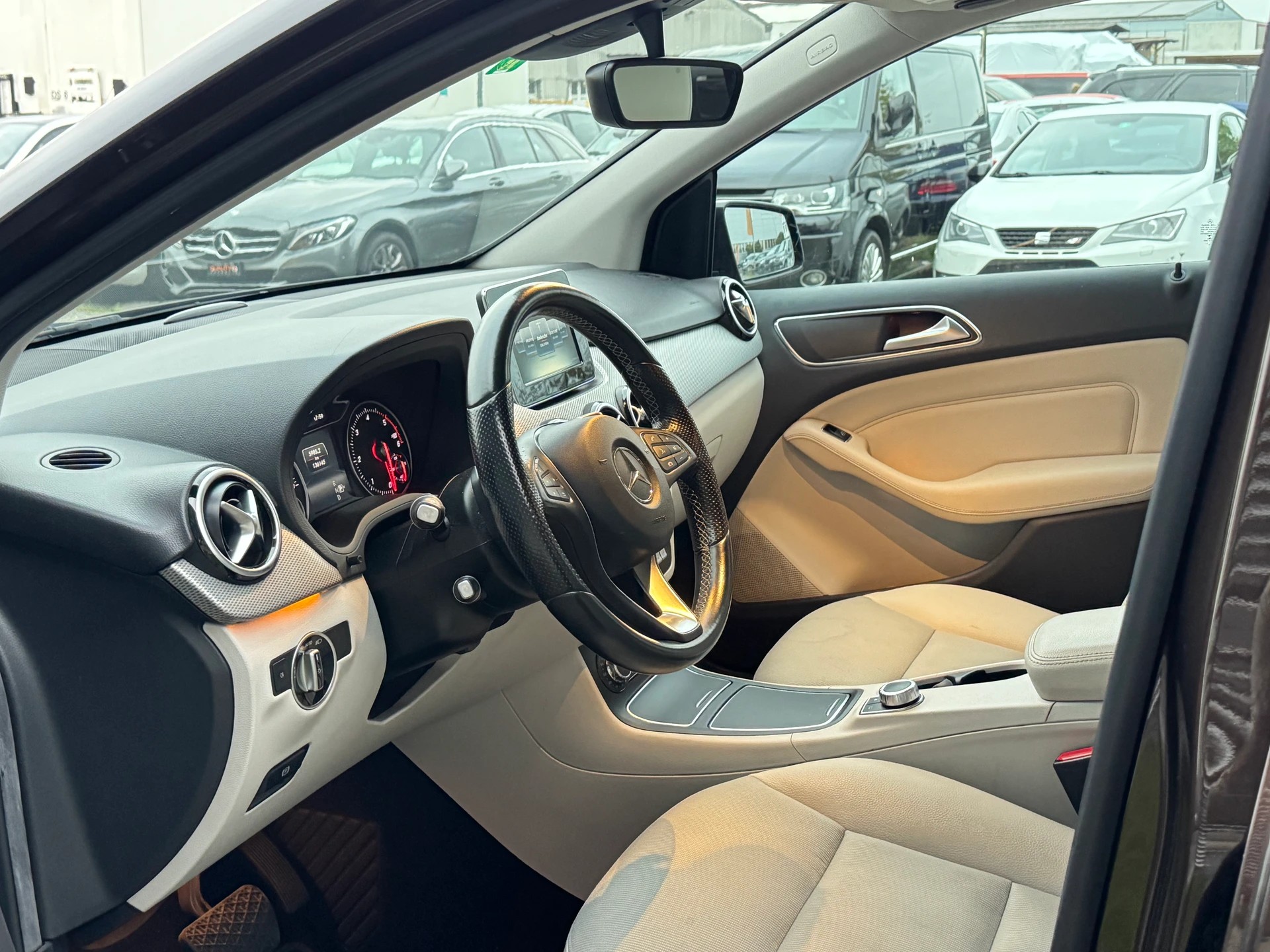 MERCEDES-BENZ B 200 CDI 7G-DCT-image-8