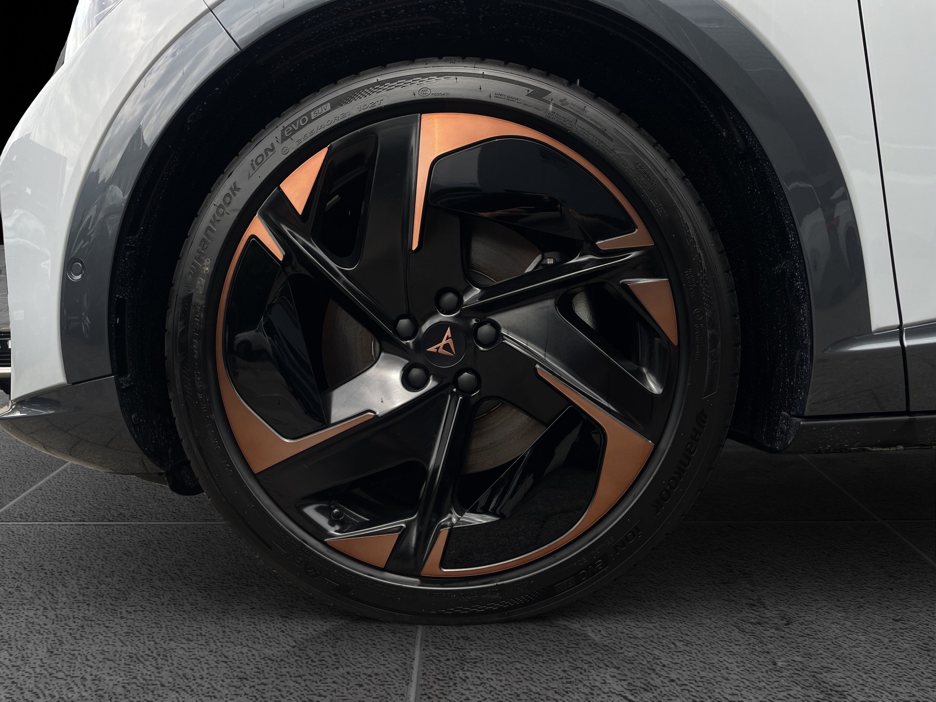 CUPRA Tavascan Type 9 77 kWh Adrenaline Prime Edition-image-19