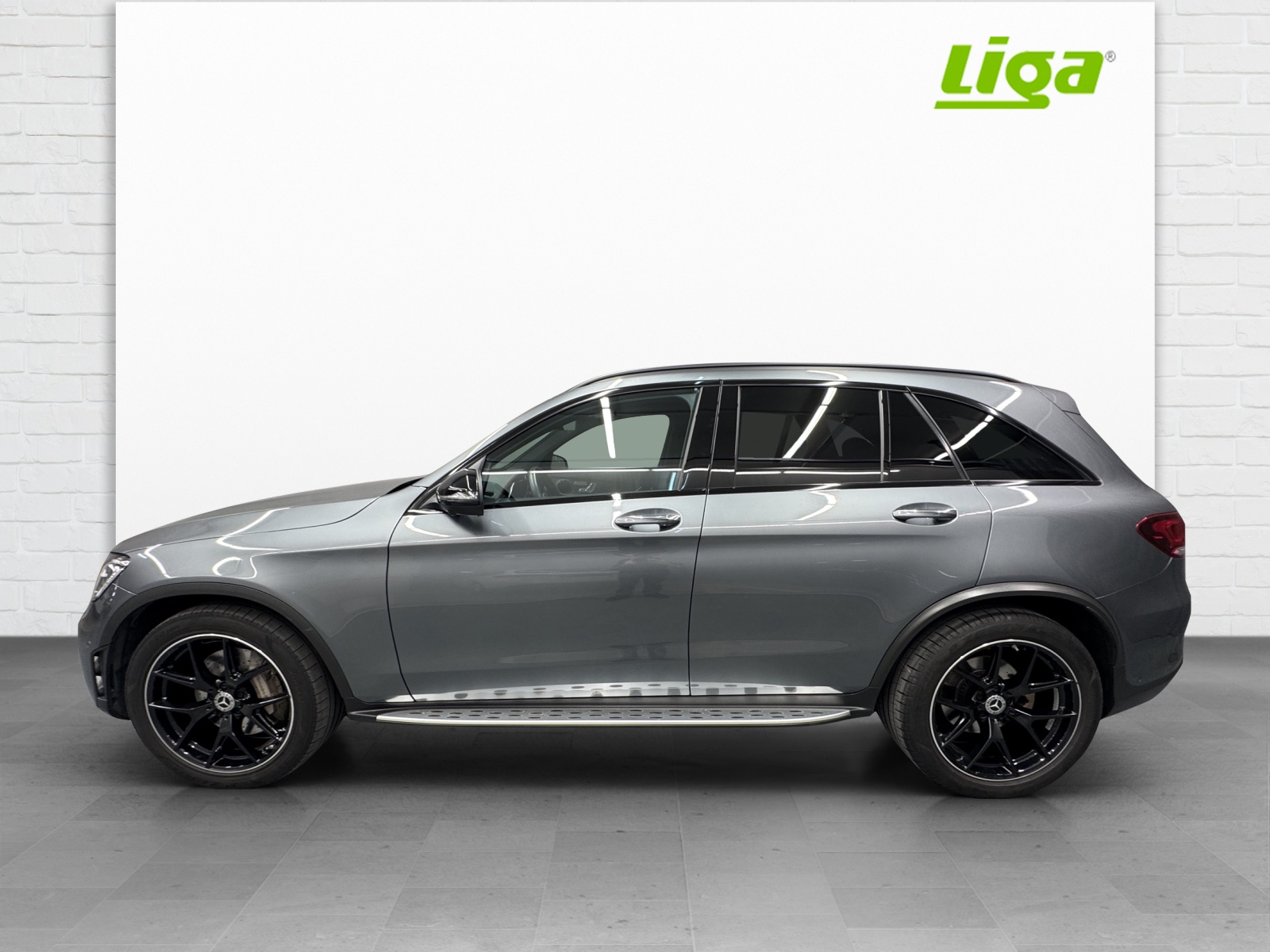MERCEDES-BENZ GLC 400 d AMG Line 4Matic-image-2