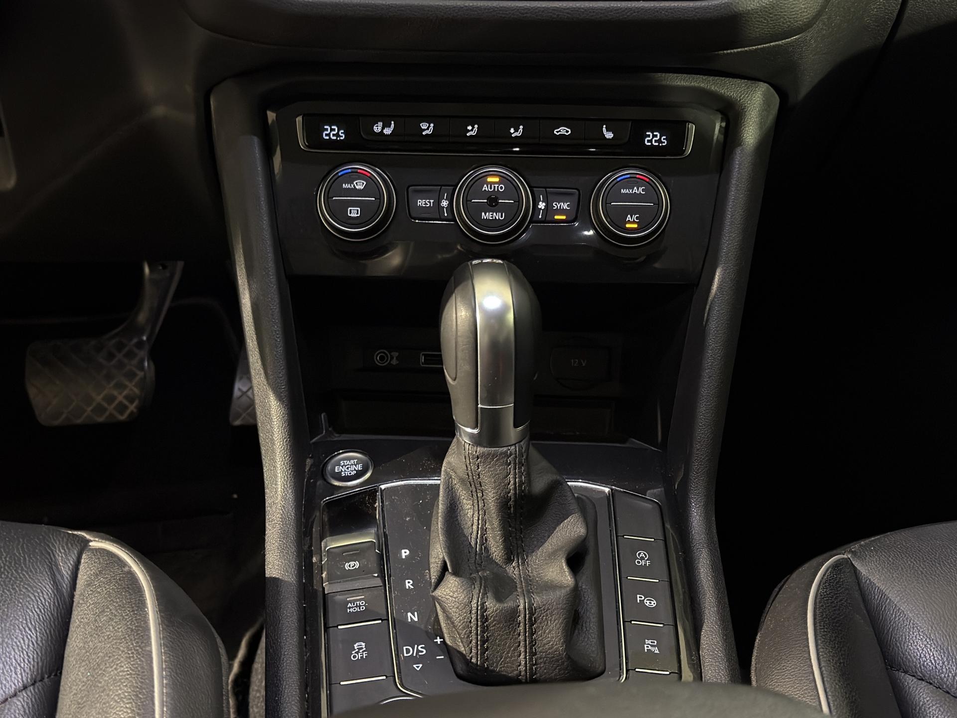 VW Tiguan Allspace 2.0TSI Highline 4Motion DSG-image-11