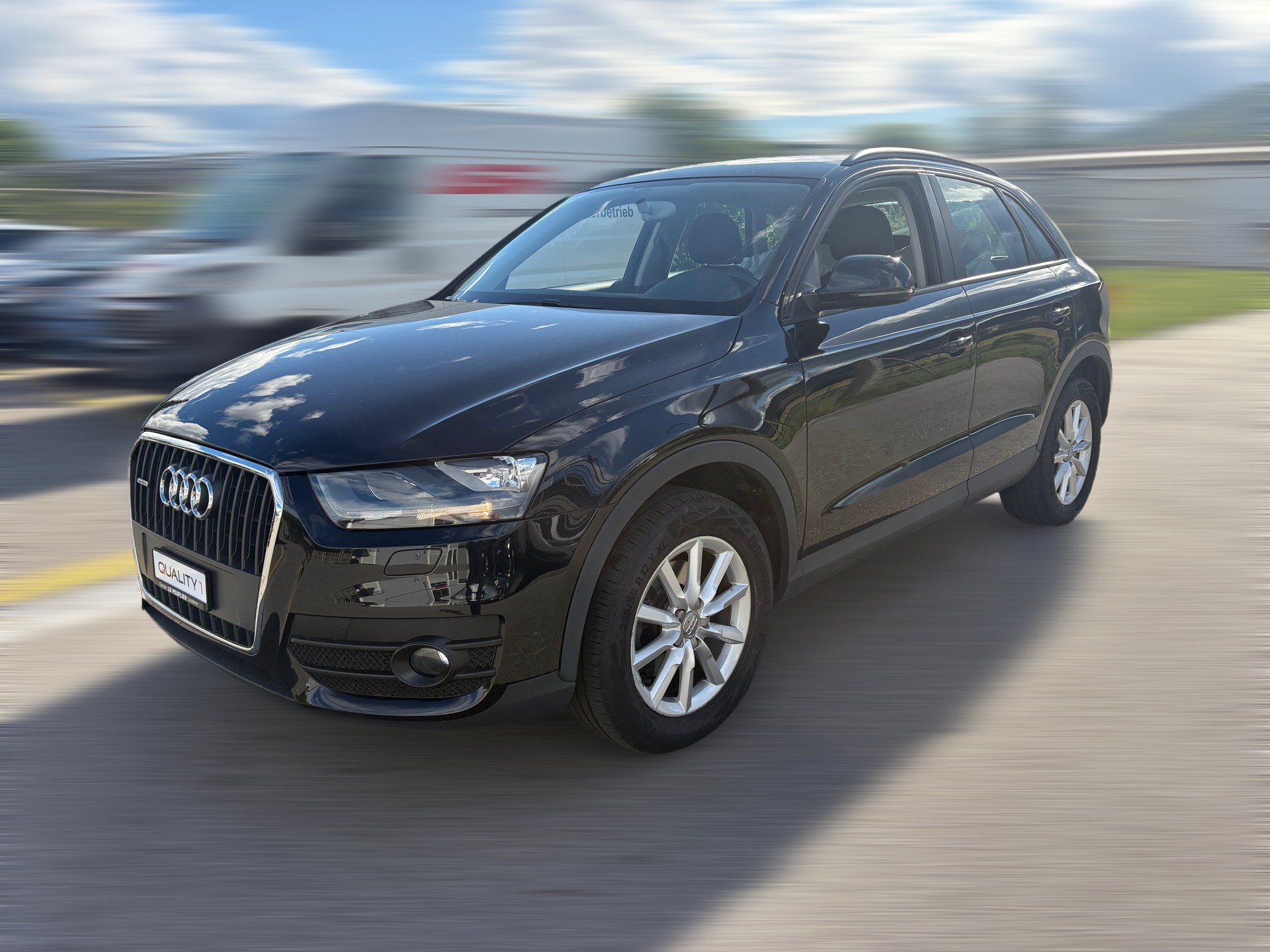 AUDI Q3 2.0 TFSI quattro-image-0