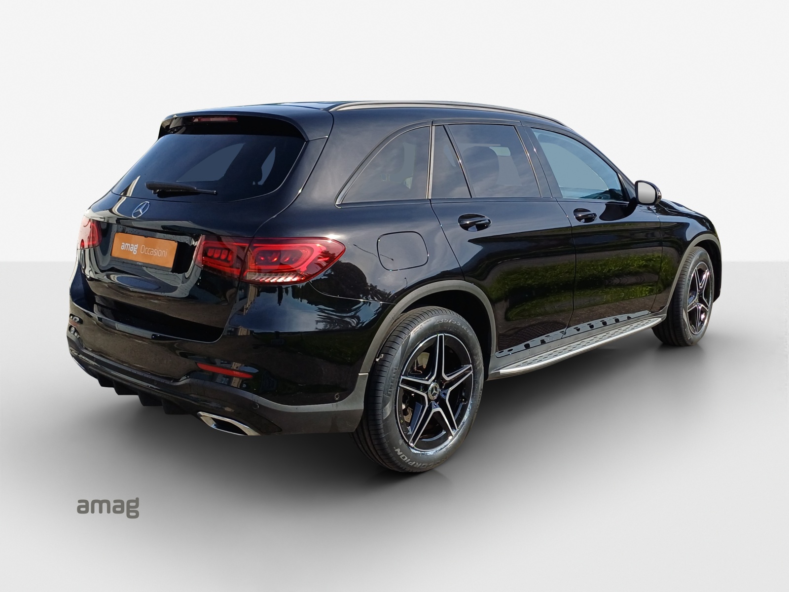 MERCEDES-BENZ GLC 200 AMG Line 4Matic 9G-Tronic-image-4