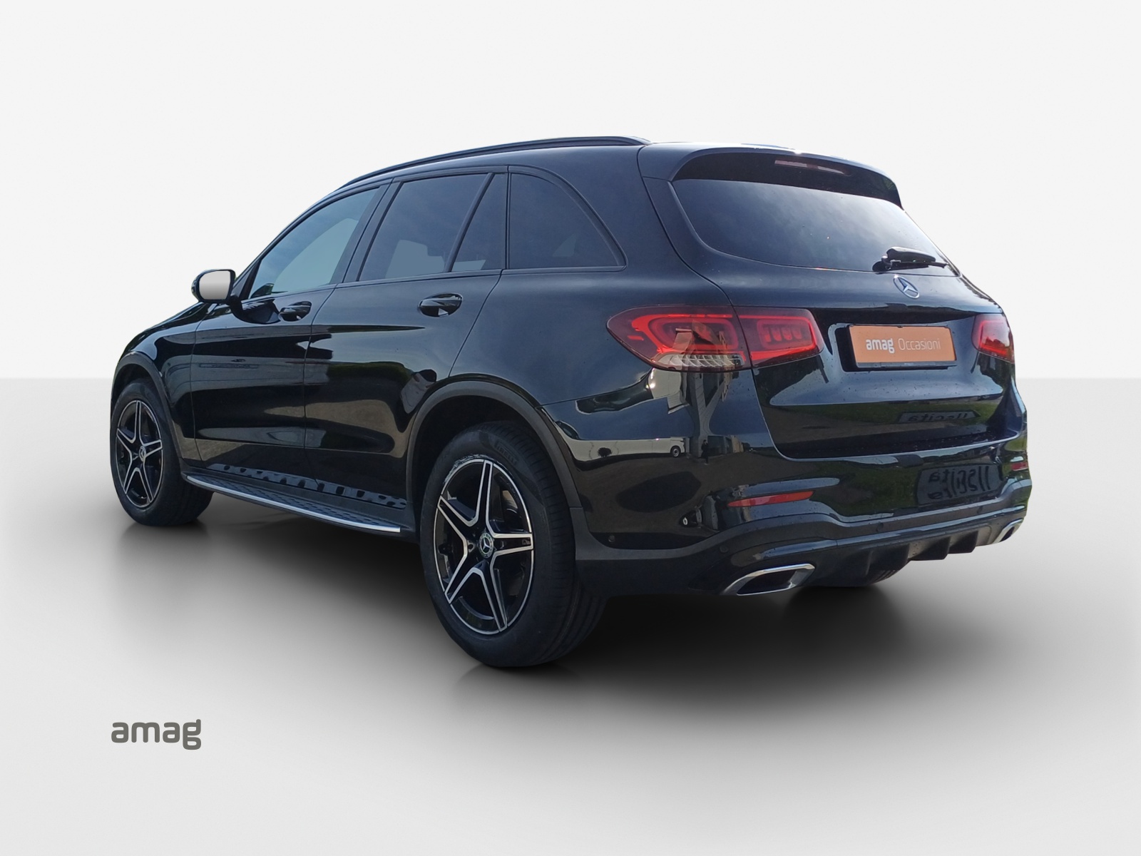 MERCEDES-BENZ GLC 200 AMG Line 4Matic 9G-Tronic-image-2