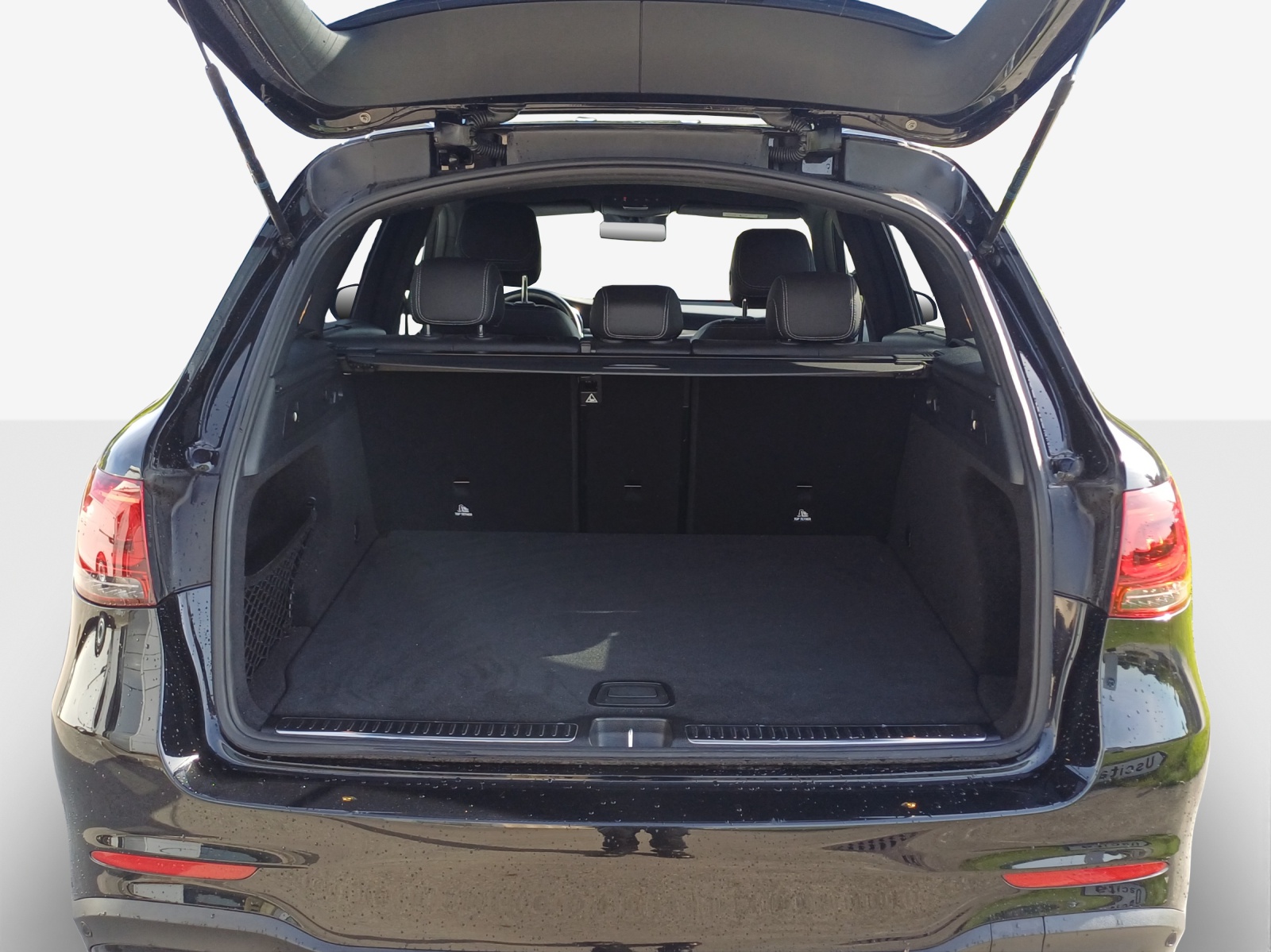 MERCEDES-BENZ GLC 200 AMG Line 4Matic 9G-Tronic-image-12