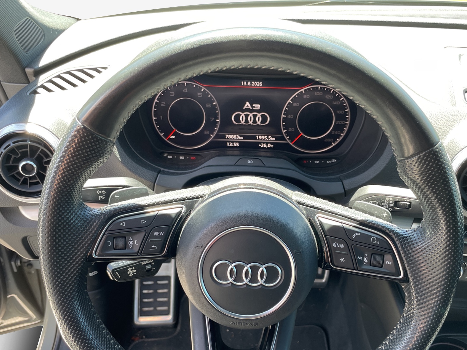 AUDI A3 Sportback 1.5 TFSI S-tronic Sport-image-9
