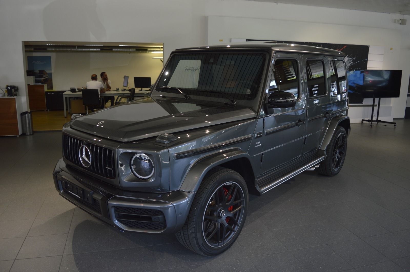 MERCEDES-BENZ G 63 AMG-image-0