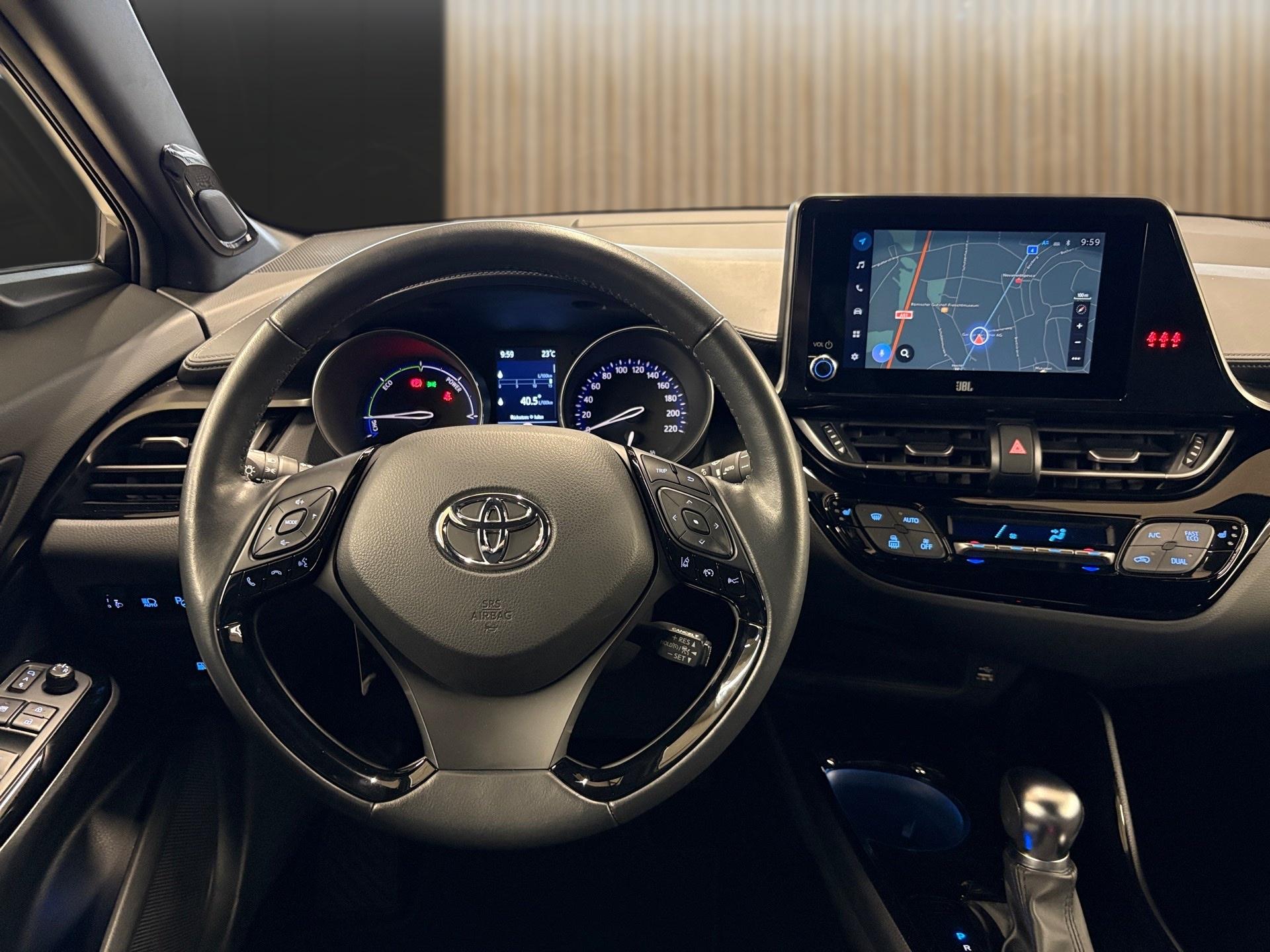 TOYOTA C-HR 1.8 HSD CVT Trend-image-11