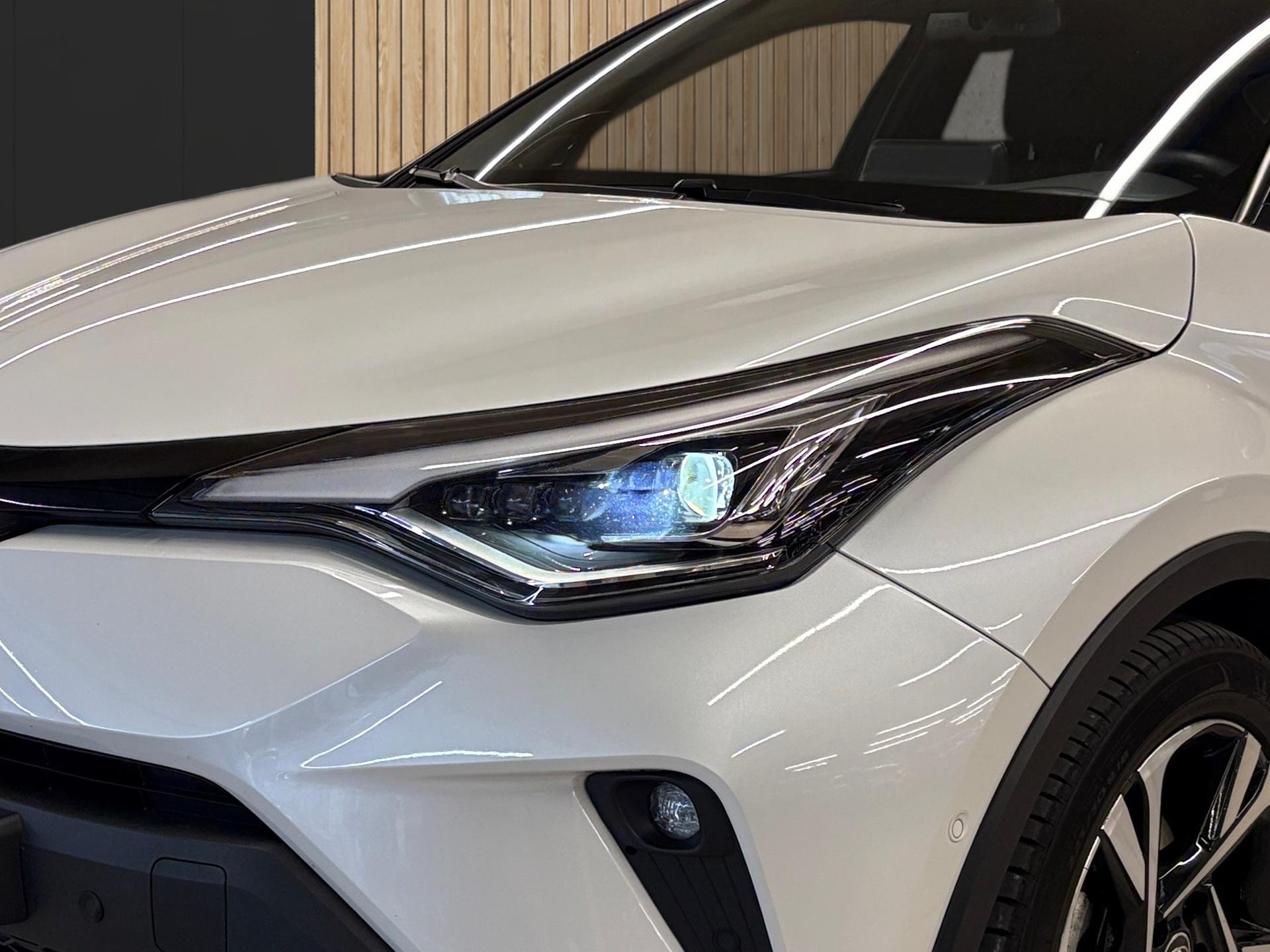 TOYOTA C-HR 1.8 HSD CVT Trend-image-8