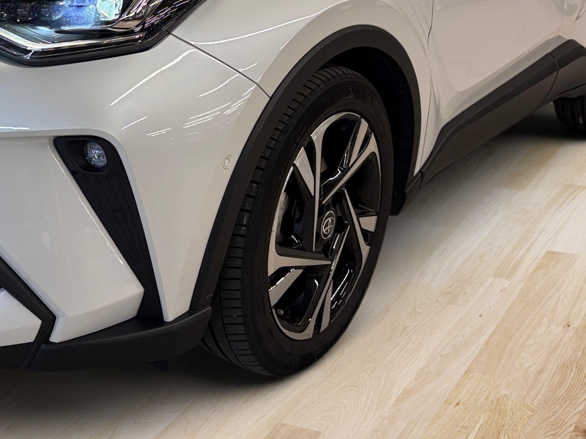 TOYOTA C-HR 1.8 HSD CVT Trend-image-9