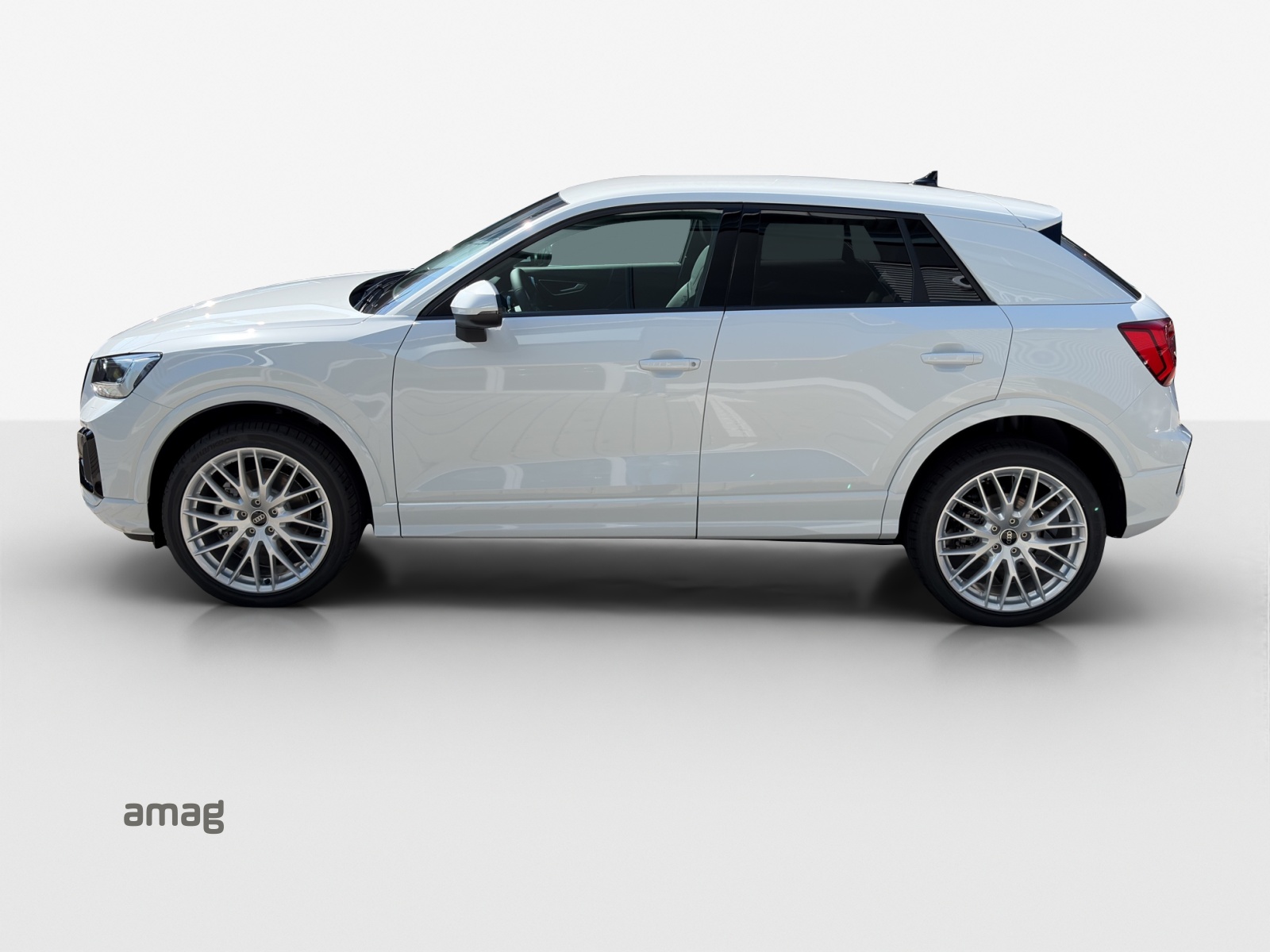AUDI Q2 35 TDI advanced quattro S-tronic-image-1