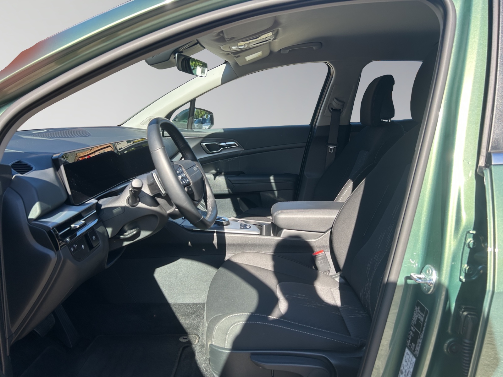 KIA Sportage 1.6 T-GDi 2WD-image-9