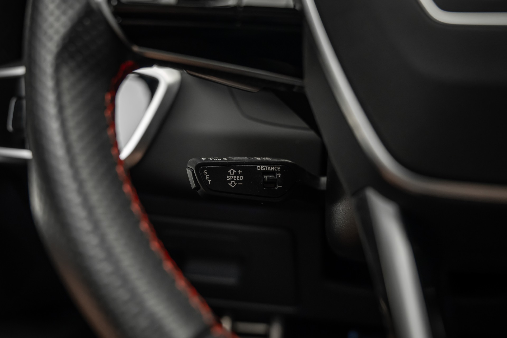 AUDI * RS6 AVANT * RS DYNAMIKPAKET PLUS * V-MAX 305KM/H * RS6 GT-STYLE 22 ZOLL * LEASING AB 754.- *-image-23