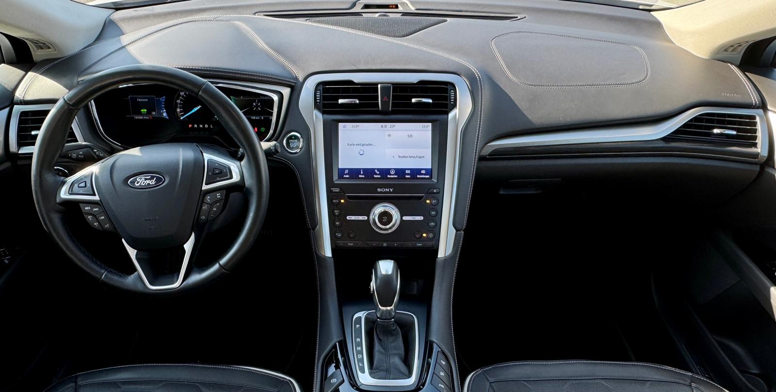 FORD Mondeo 2.0 HEV Vignale eCVT-image-13
