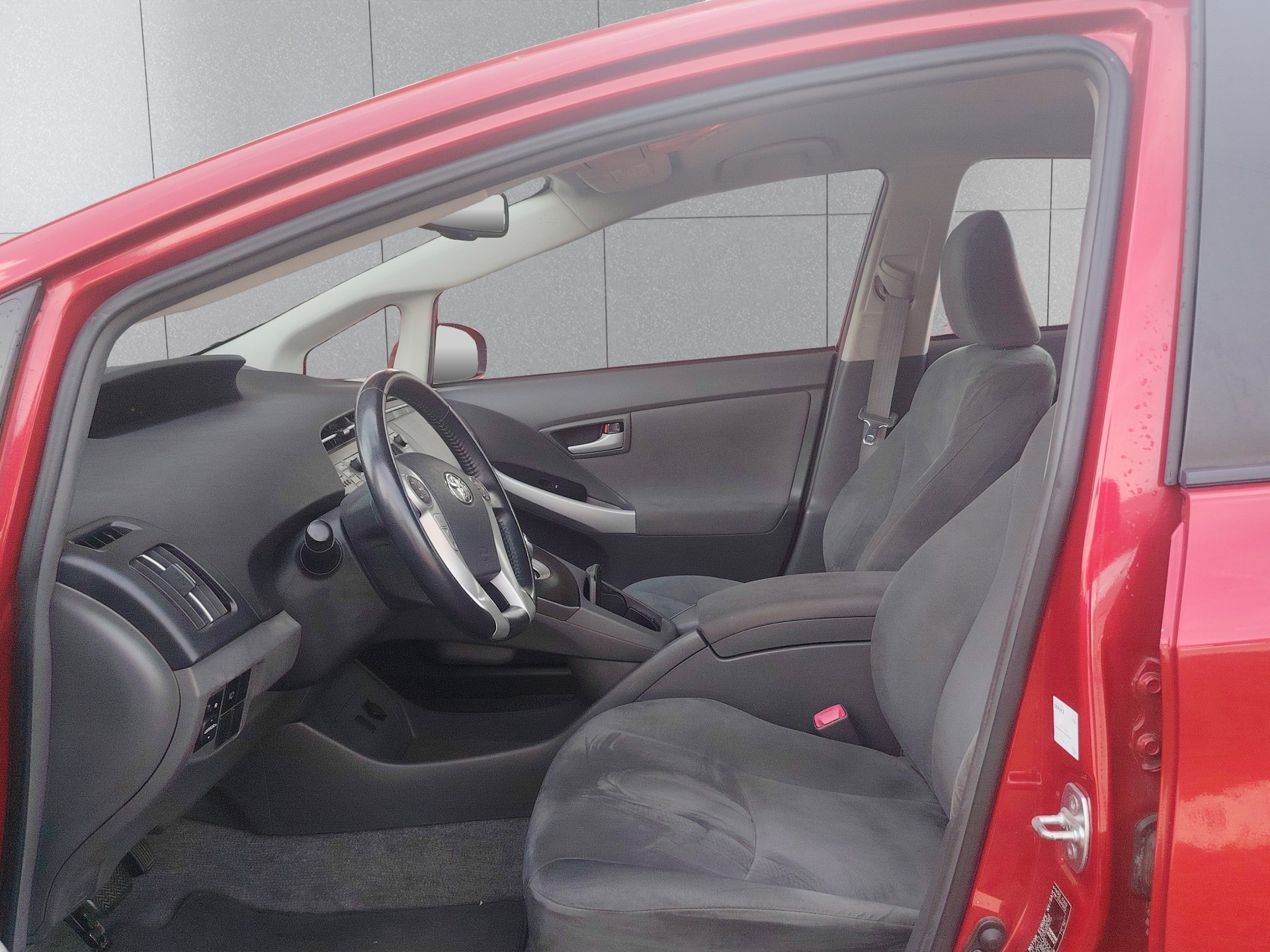 TOYOTA Prius 1.8 16V HSD Sol-image-8