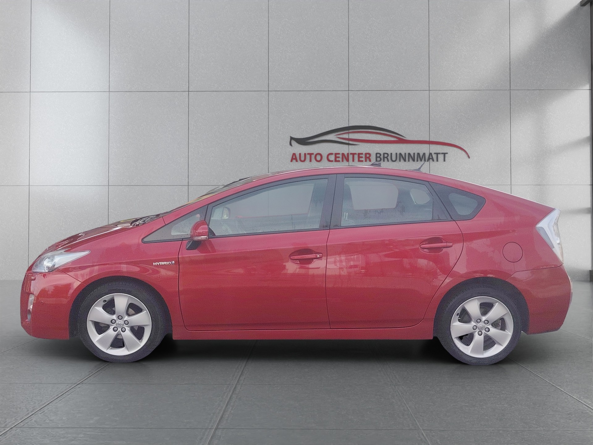 TOYOTA Prius 1.8 16V HSD Sol-image-3