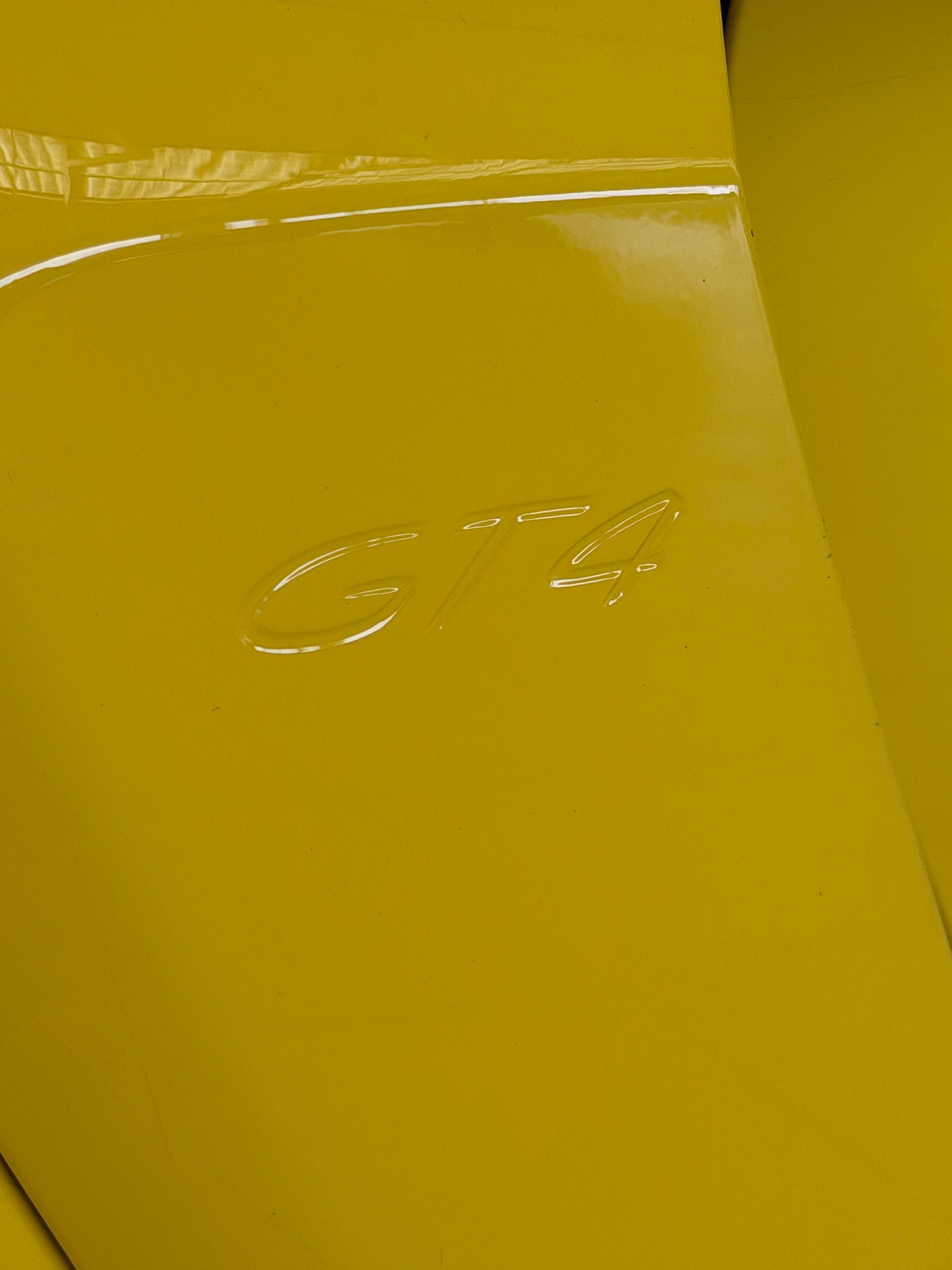 PORSCHE 718 Cayman GT4-image-17