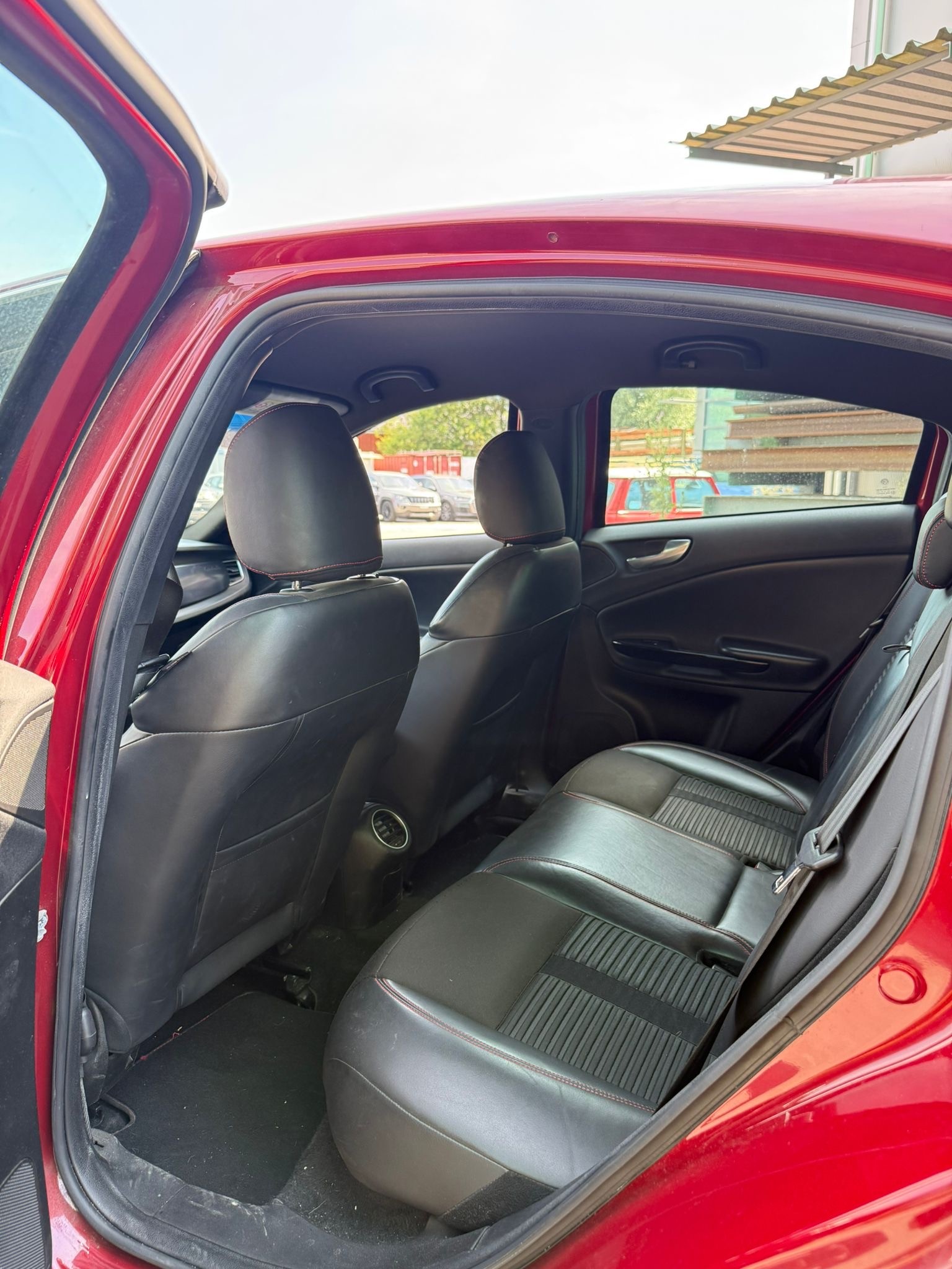 ALFA ROMEO Giulietta 1.4 MultiAir Veloce TCT-image-11